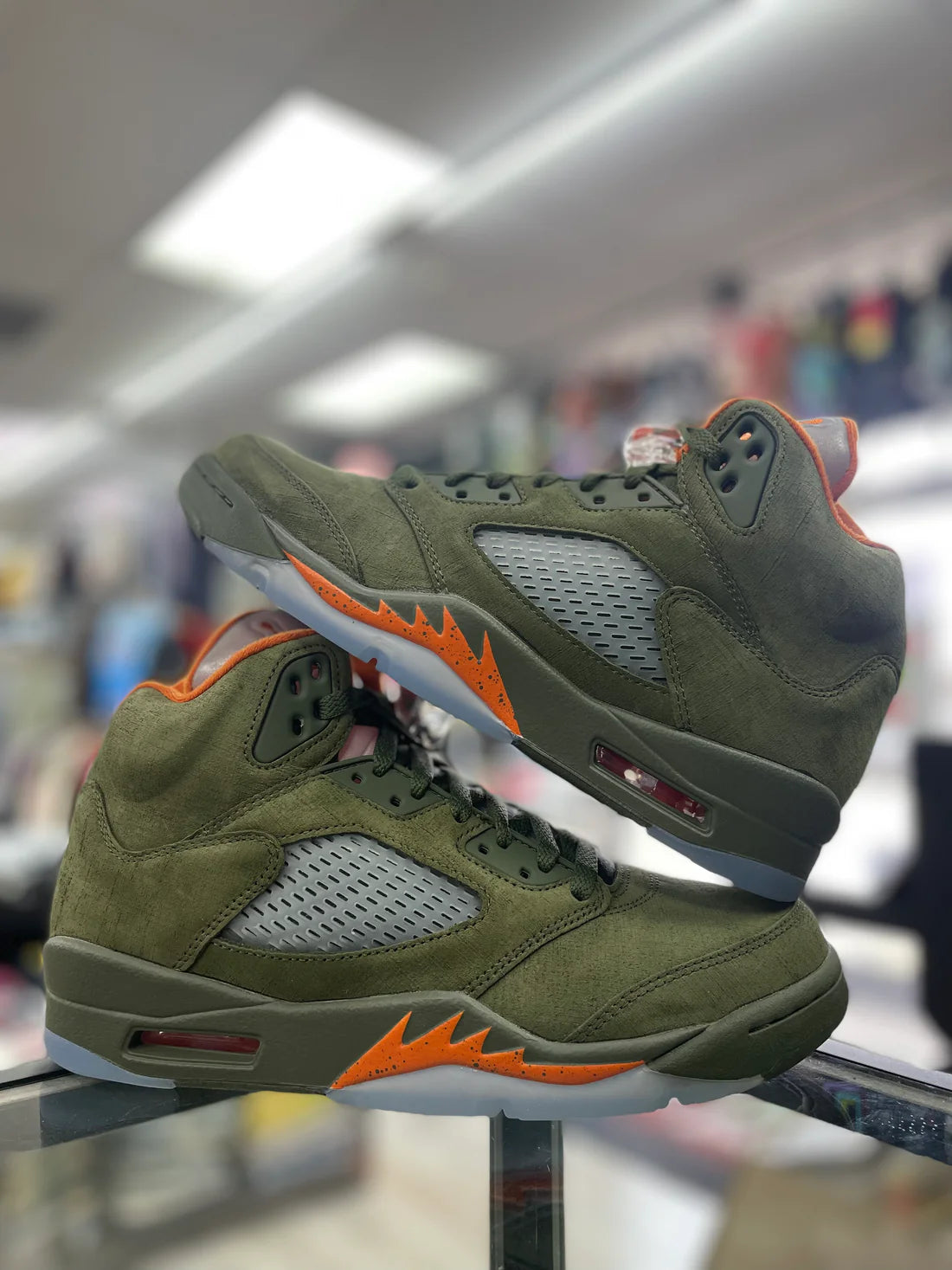 Size 10.5/12w
