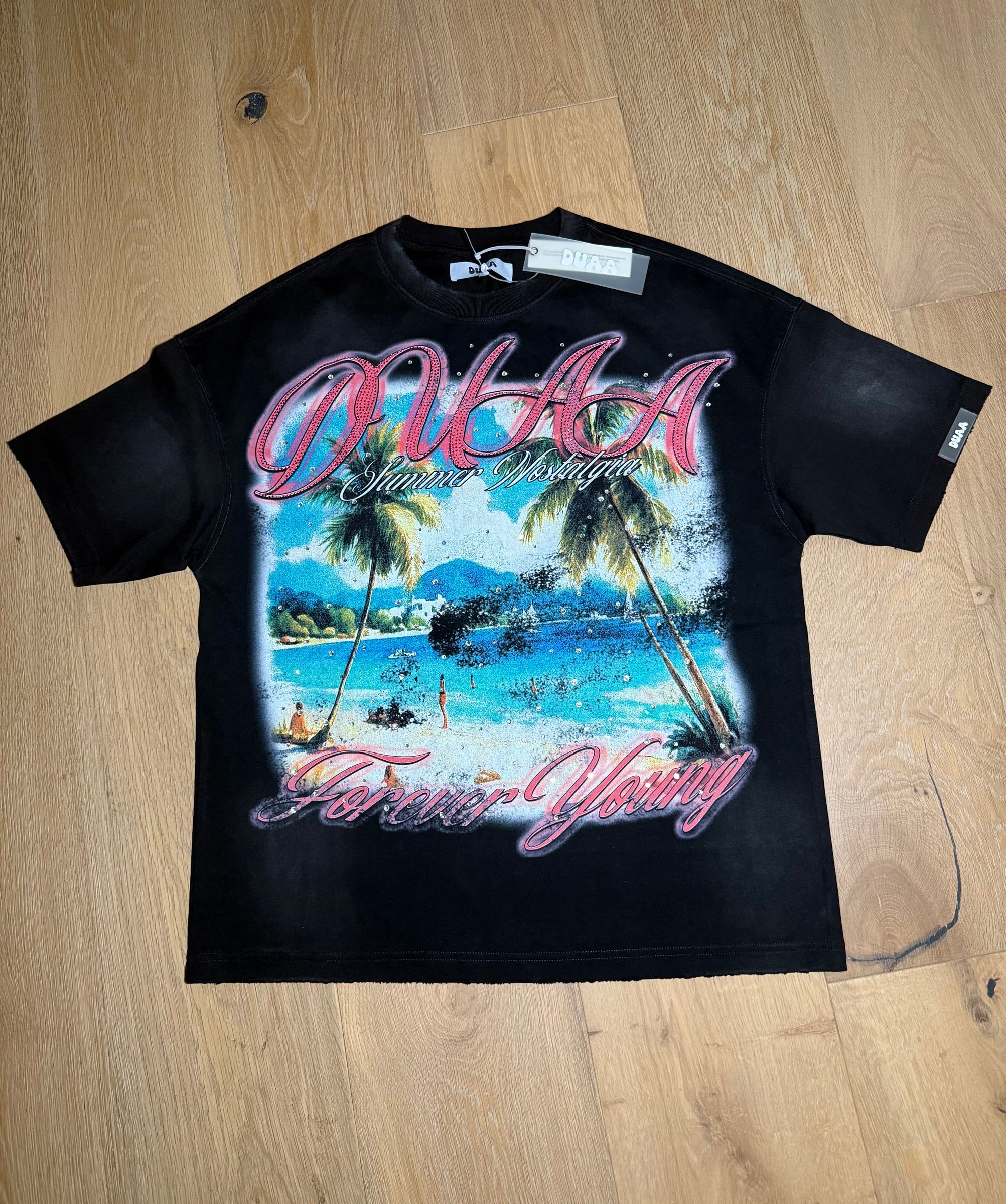 Duaa "GLORY BLK TEE SHIRT"