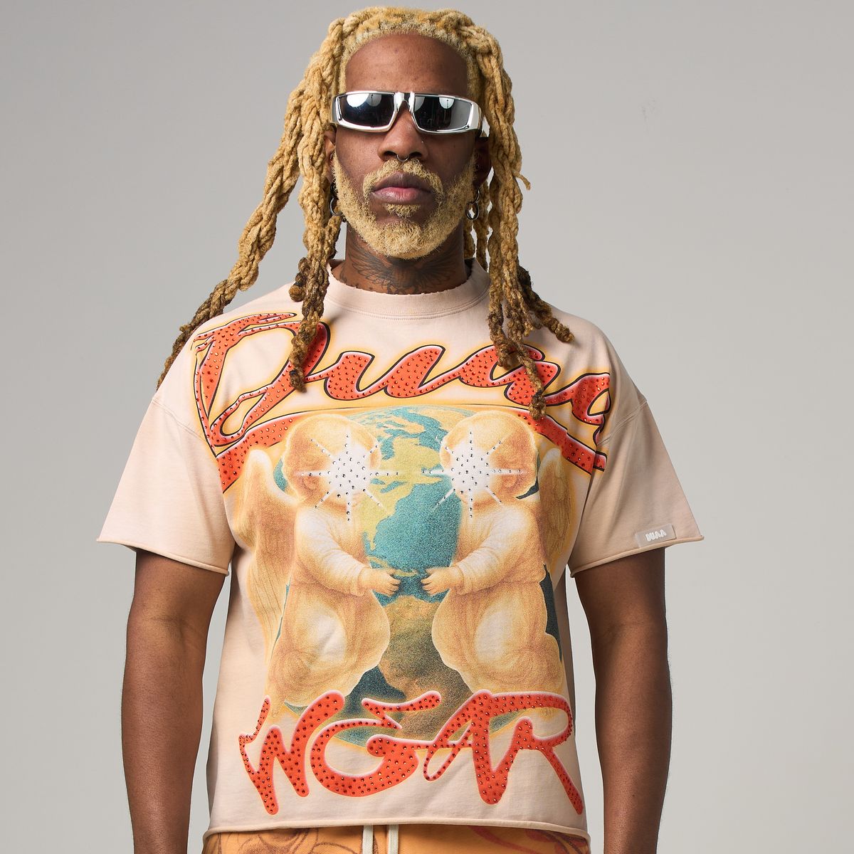 Duaa “WORLD PEACE TEE"