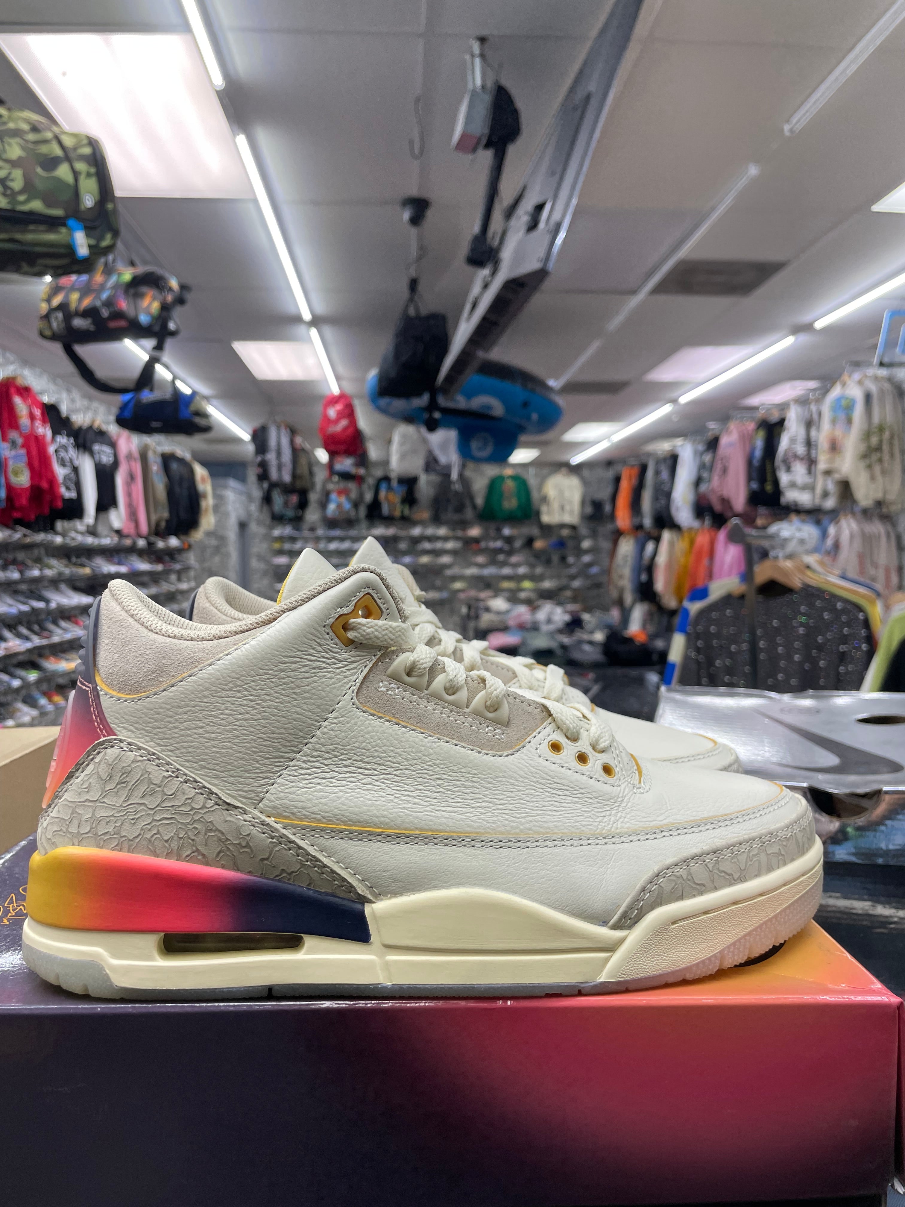 Air Jordan Retro 3 “J Balvin Medellin Sunset” *Size 9 Preowned*