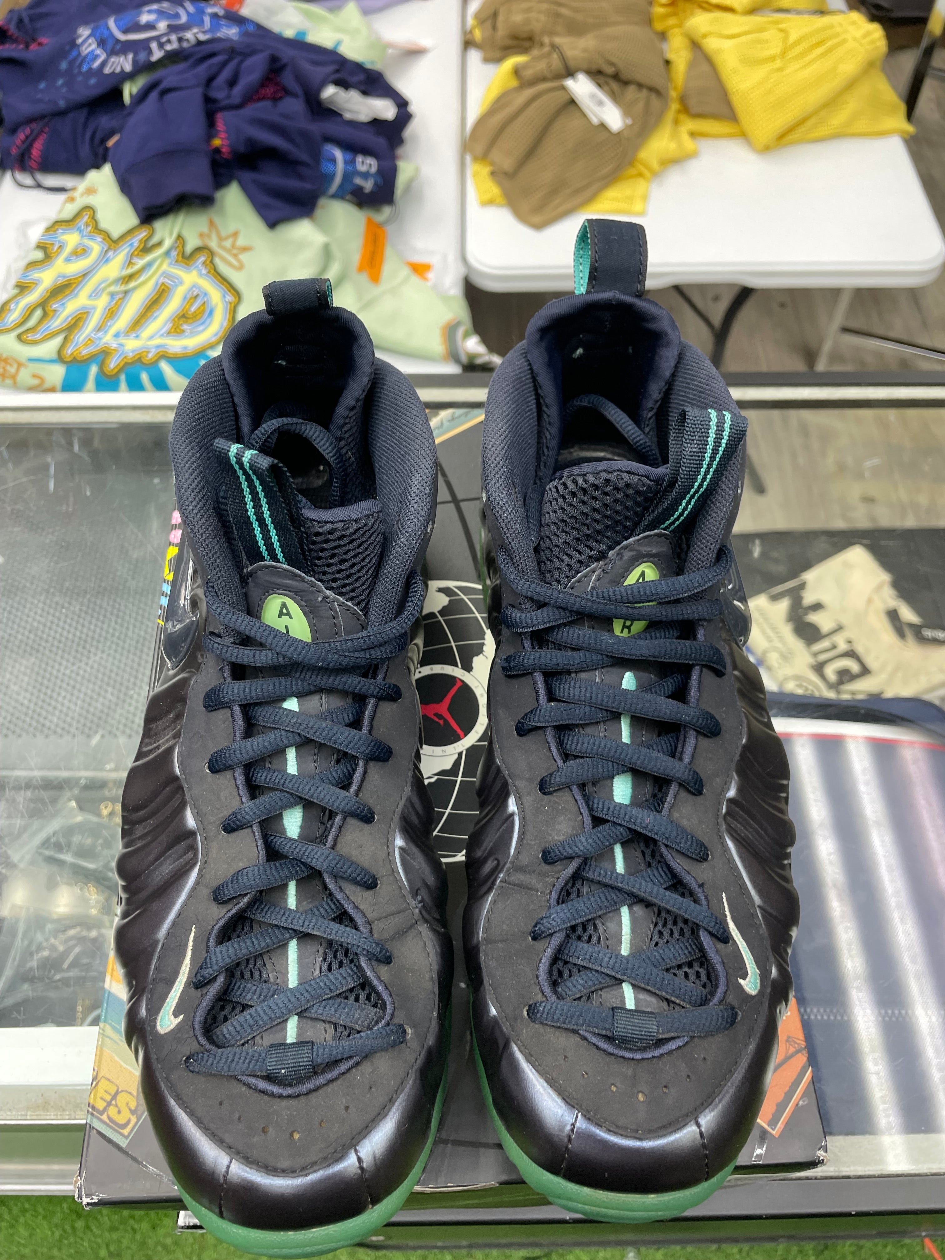 Nike Air Foamposite Pro “Dark Obisidian ” *Size 11 Preowned*