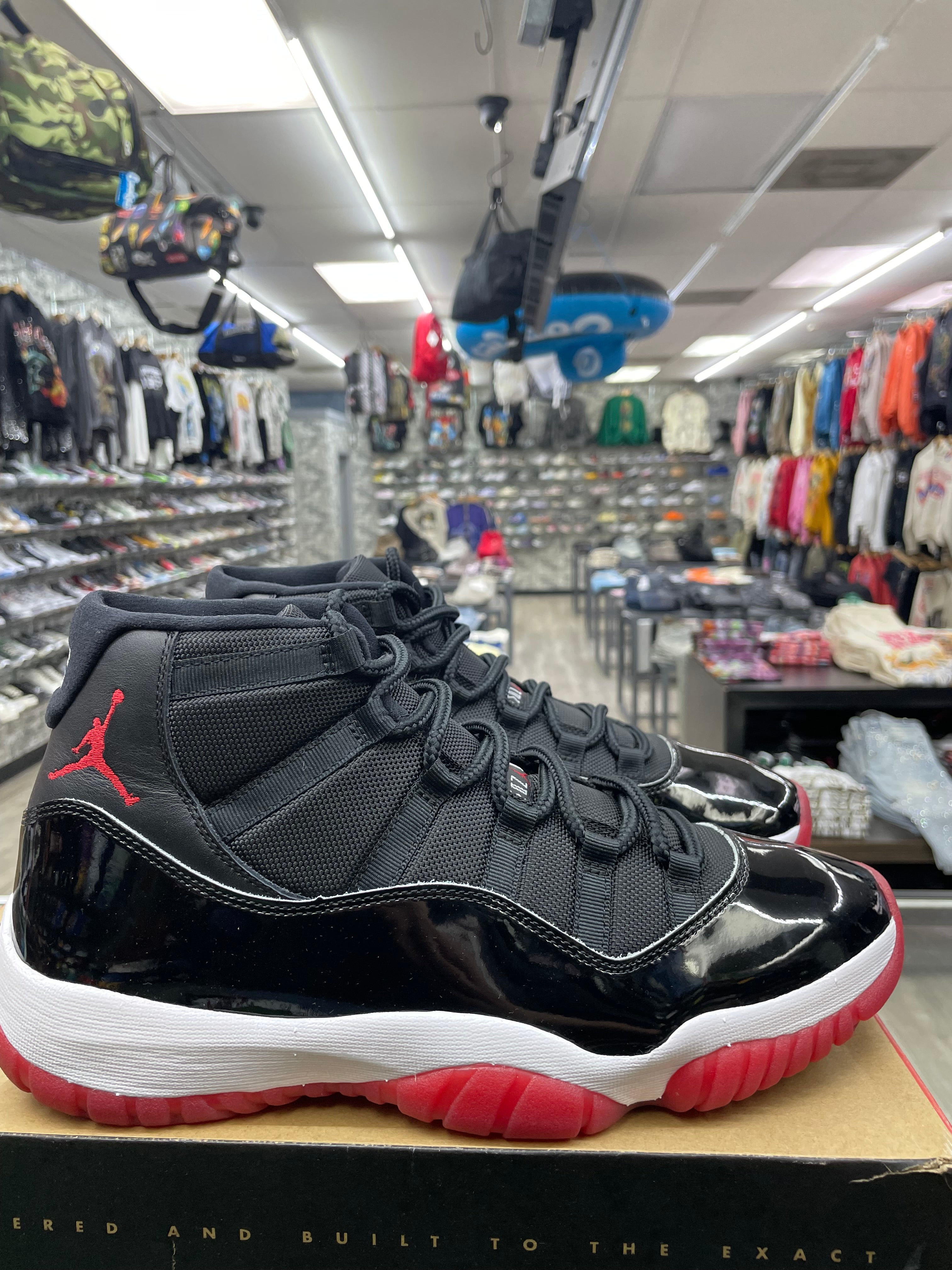 Air Jordan Retro 11 “Playoffs Bred” *Size 12 Preowned*