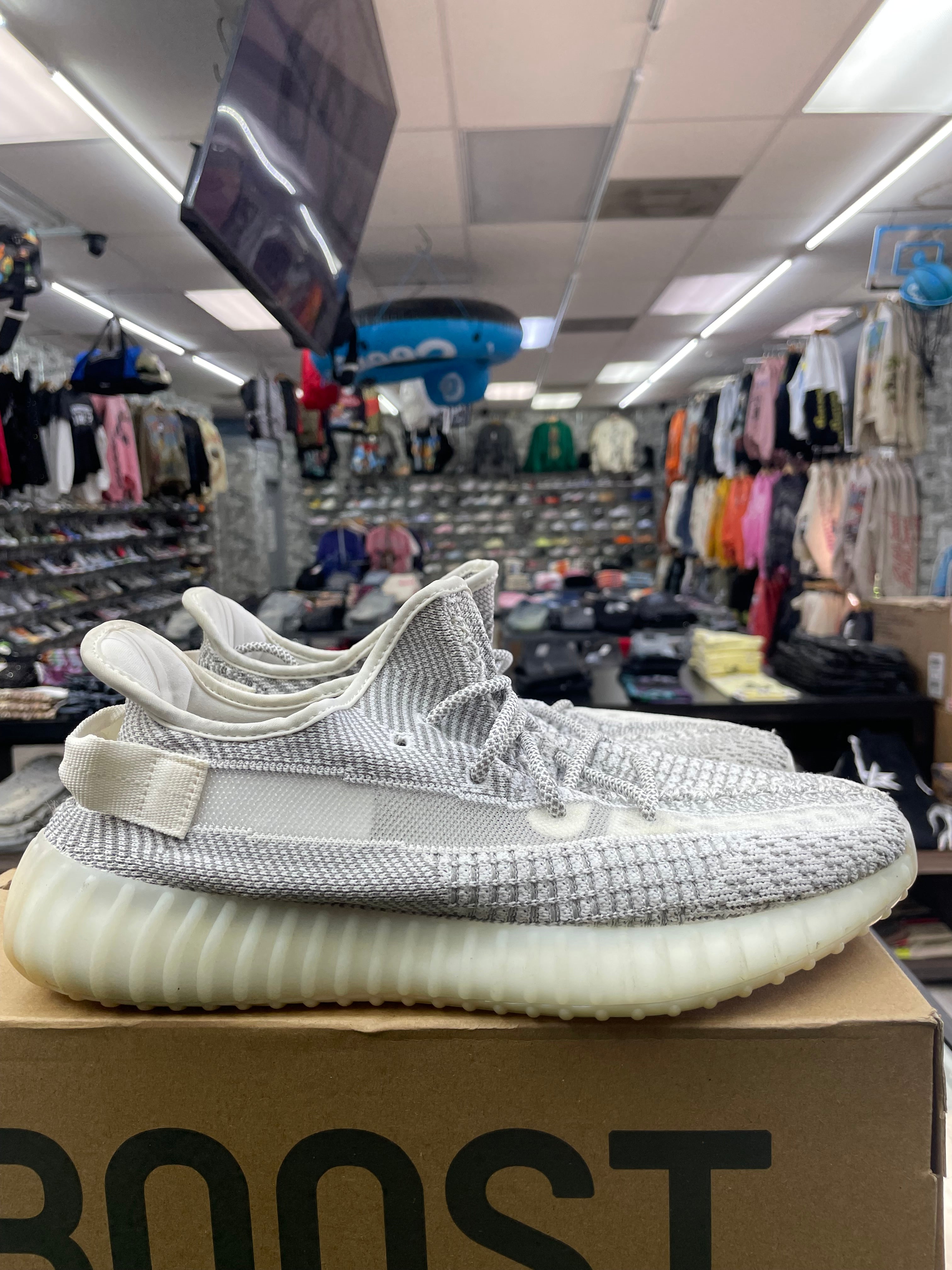 Yeezy Boost 350 “Static” *Size 10.5 Preowned*