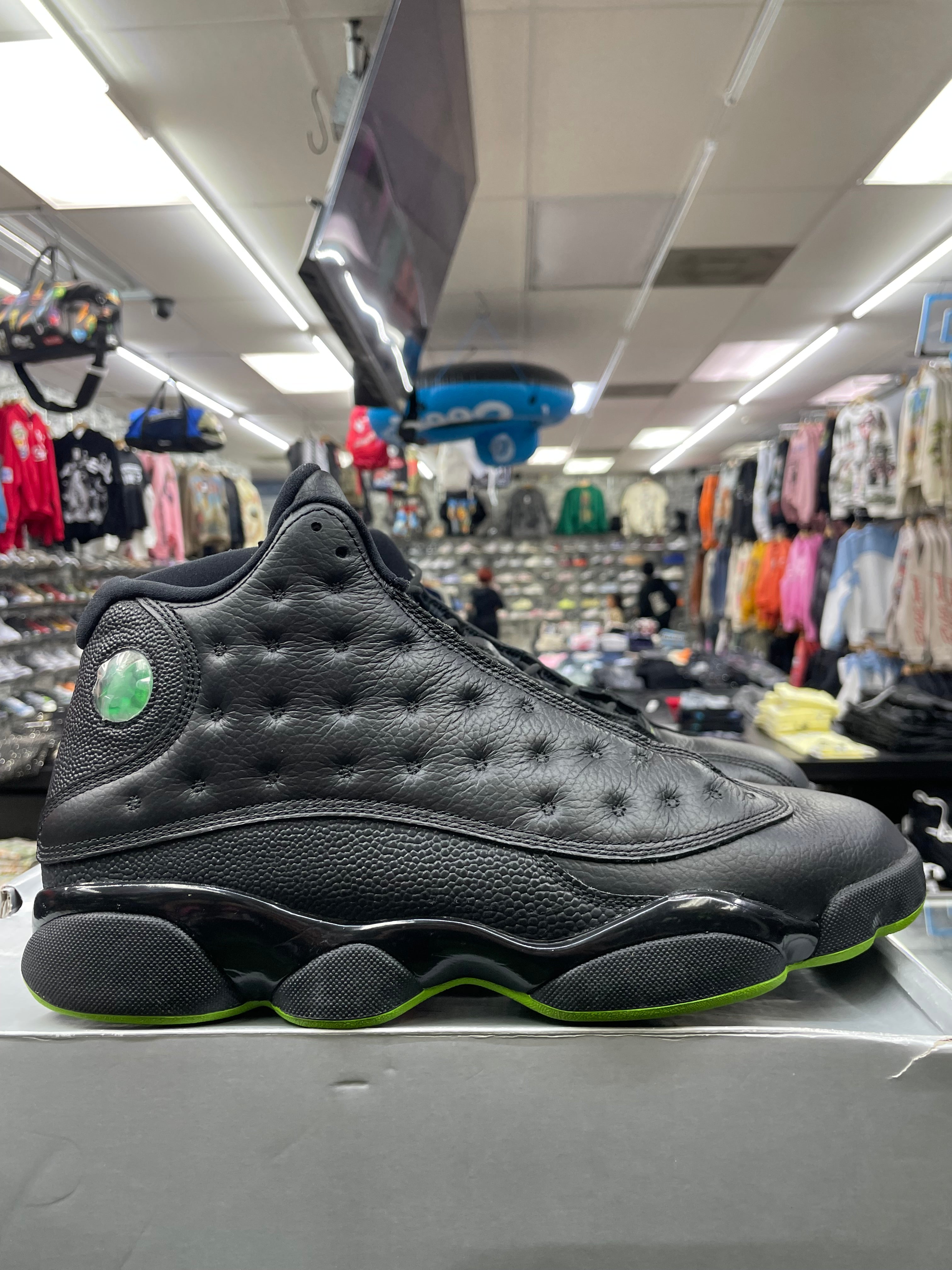 Air Jordan Retro 13 “Altitude” *Size 10.5 Preowned*