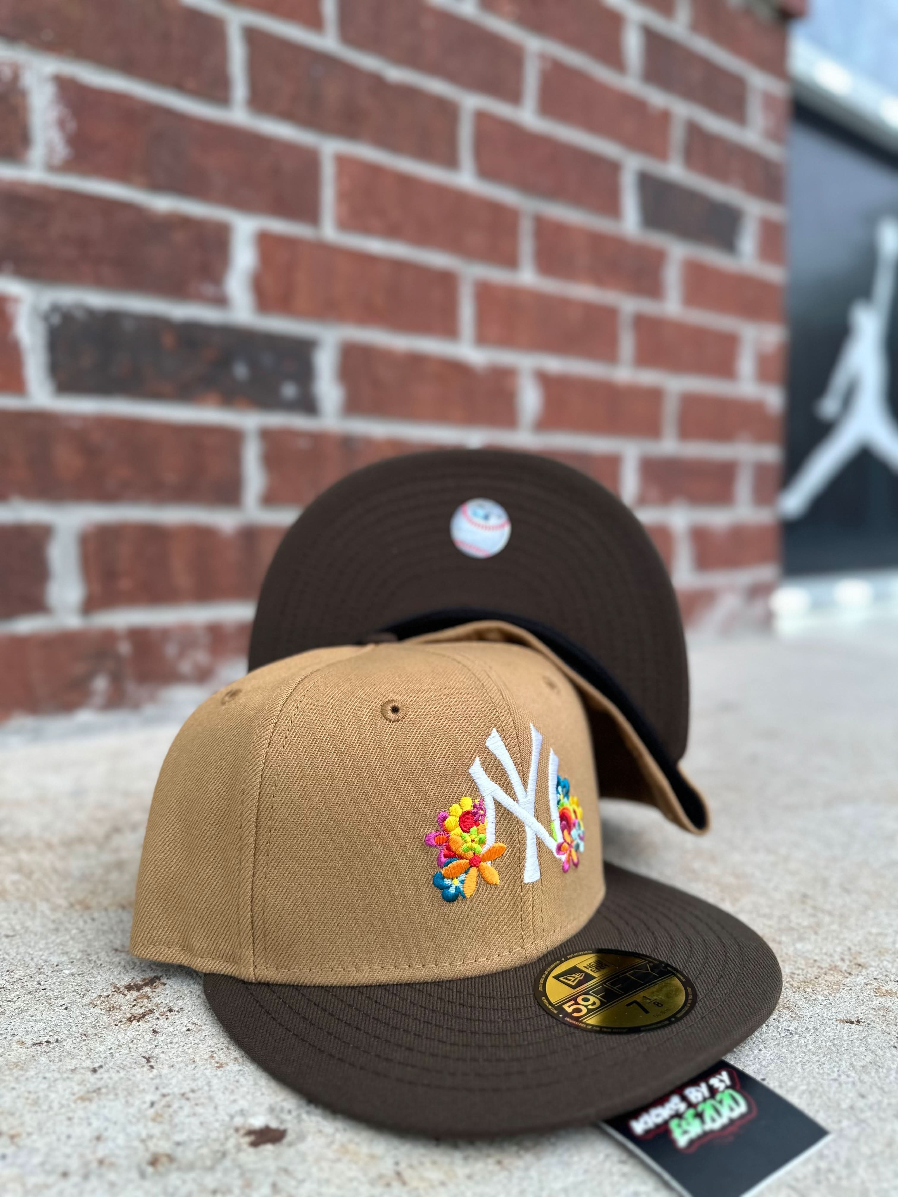New Era 59 FIFTY Fitted "New York Yankees" Camel /Brown Flower