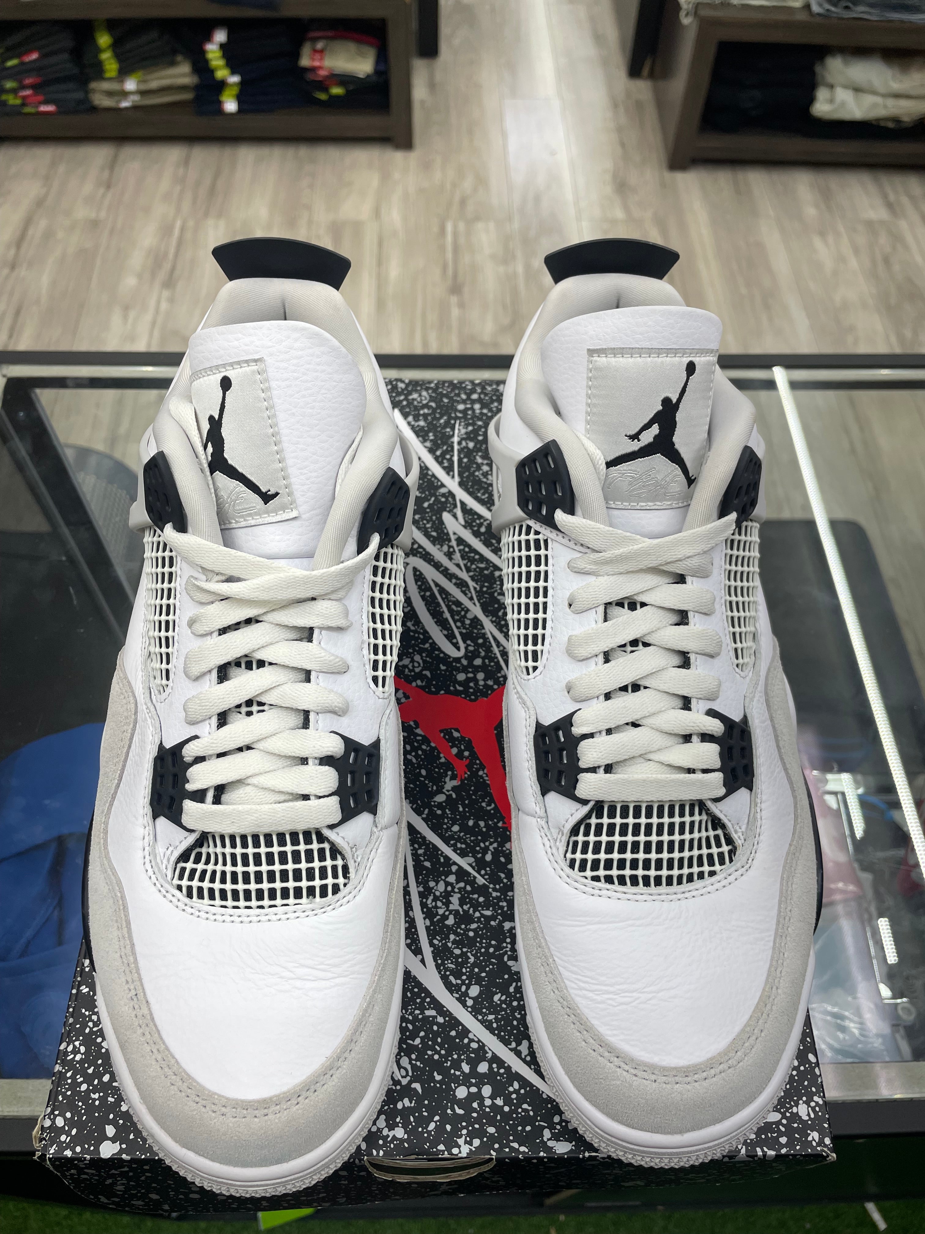 Air Jordan Retro 4 “Military Black” *Size 10.5 Preowned*