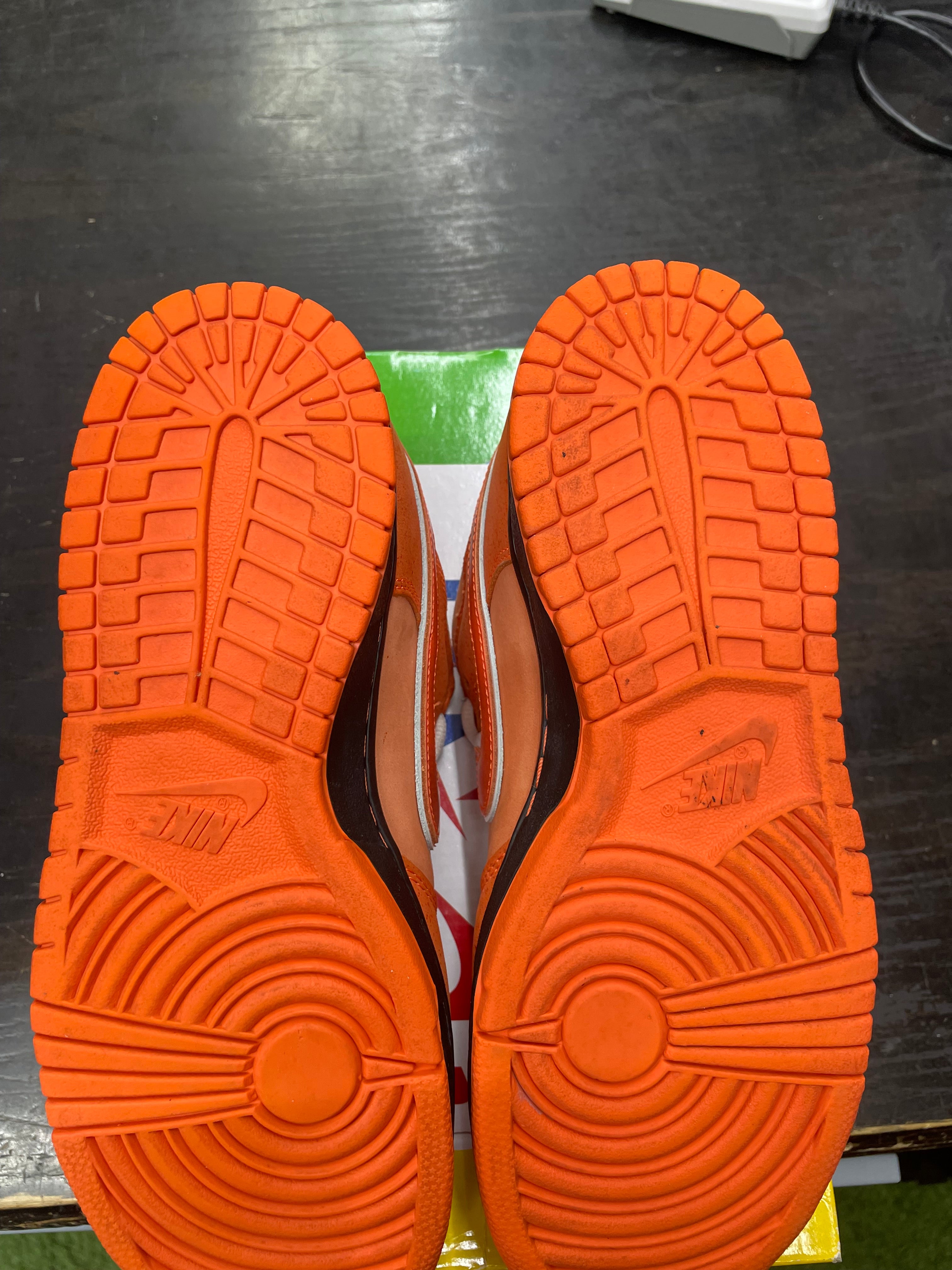 Nike SB Dunk Low “Concept Orange Lobster” *Size 8.5 Preowned*