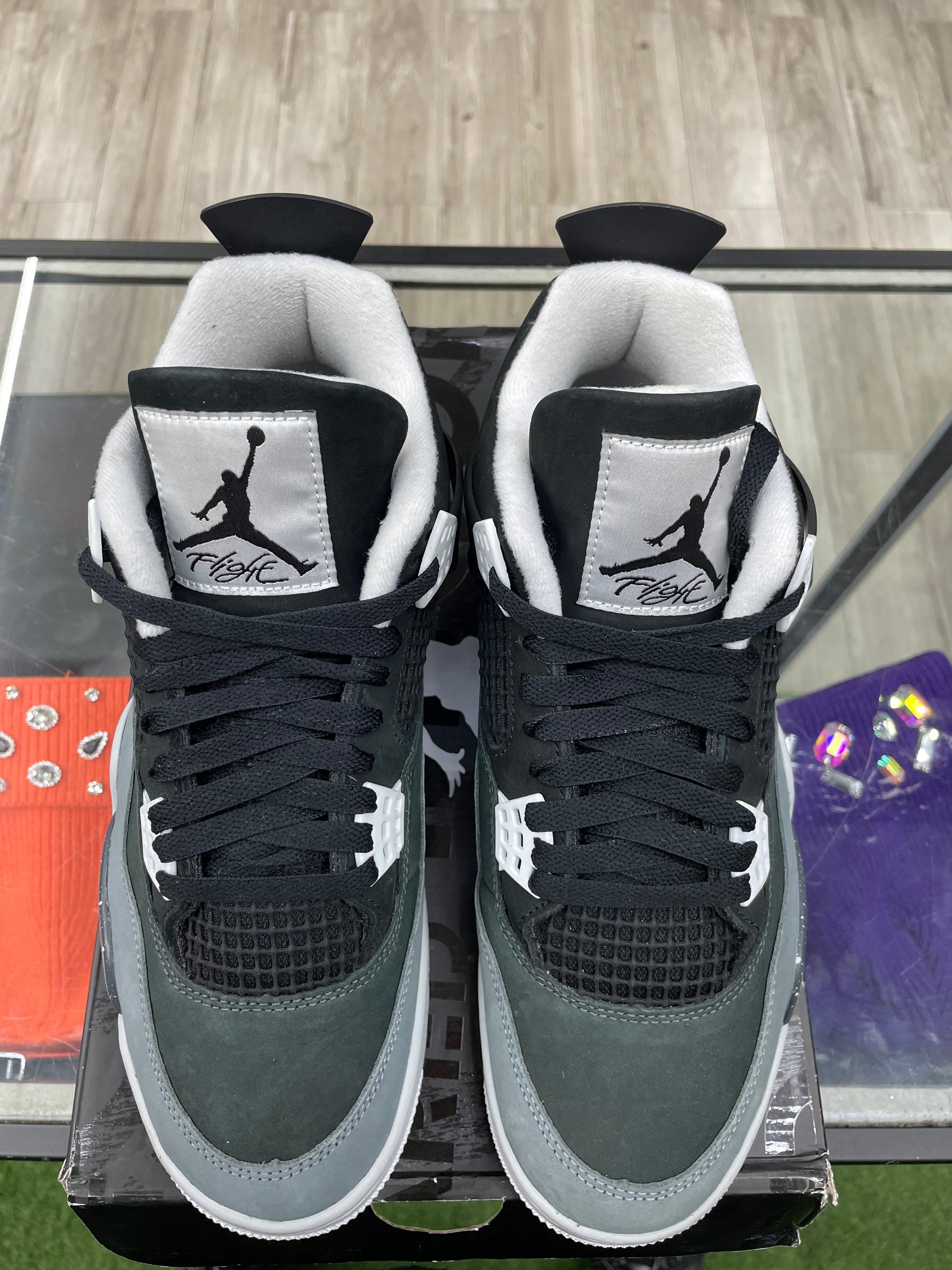 Air Jordan Retro 4 “Fear” *Size 9 Preowned*