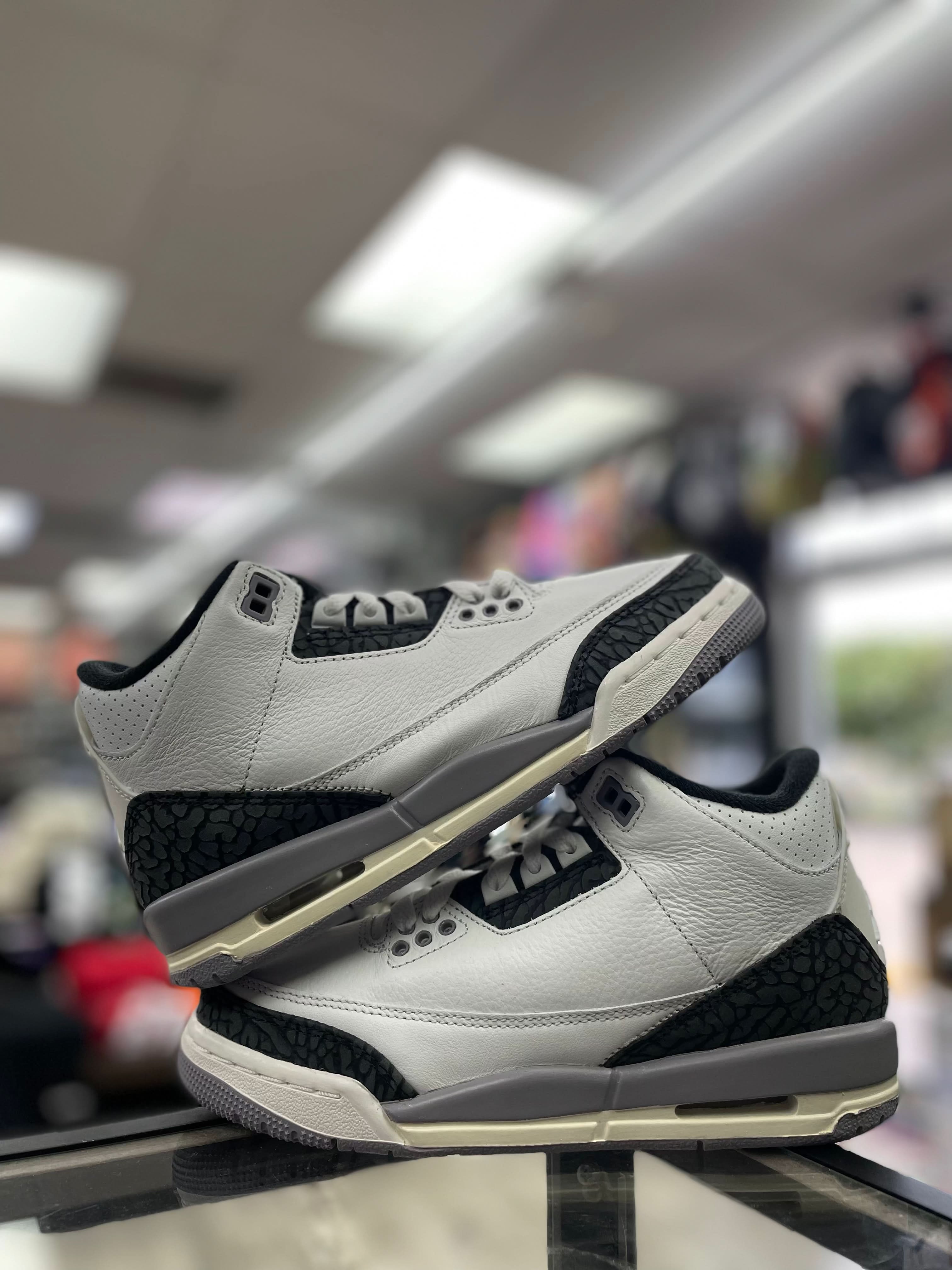 Air Jordan Retro 3 “Cement Grey” (GS)