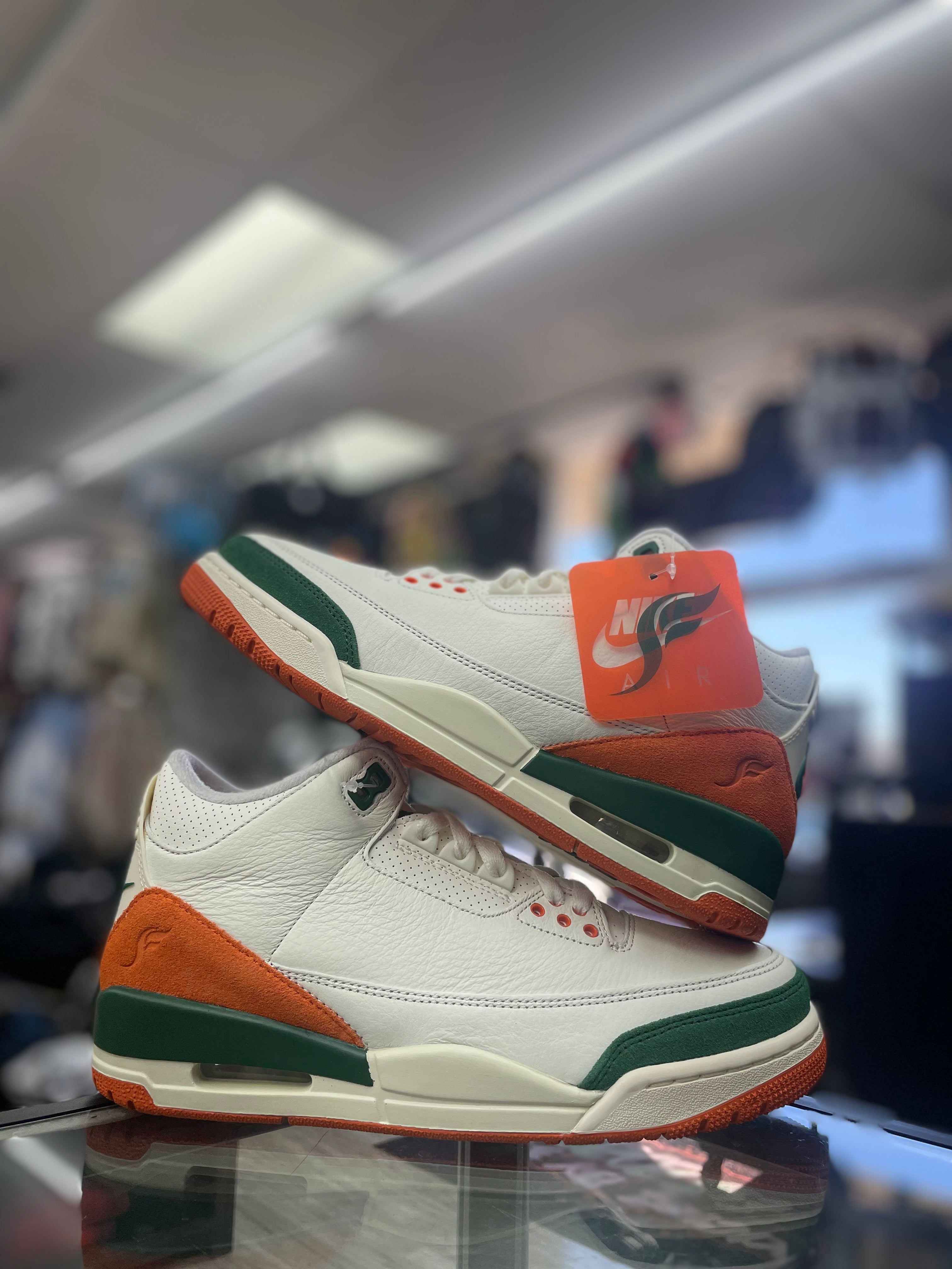 Air Jordan Retro 3 “SoleFly Miami”