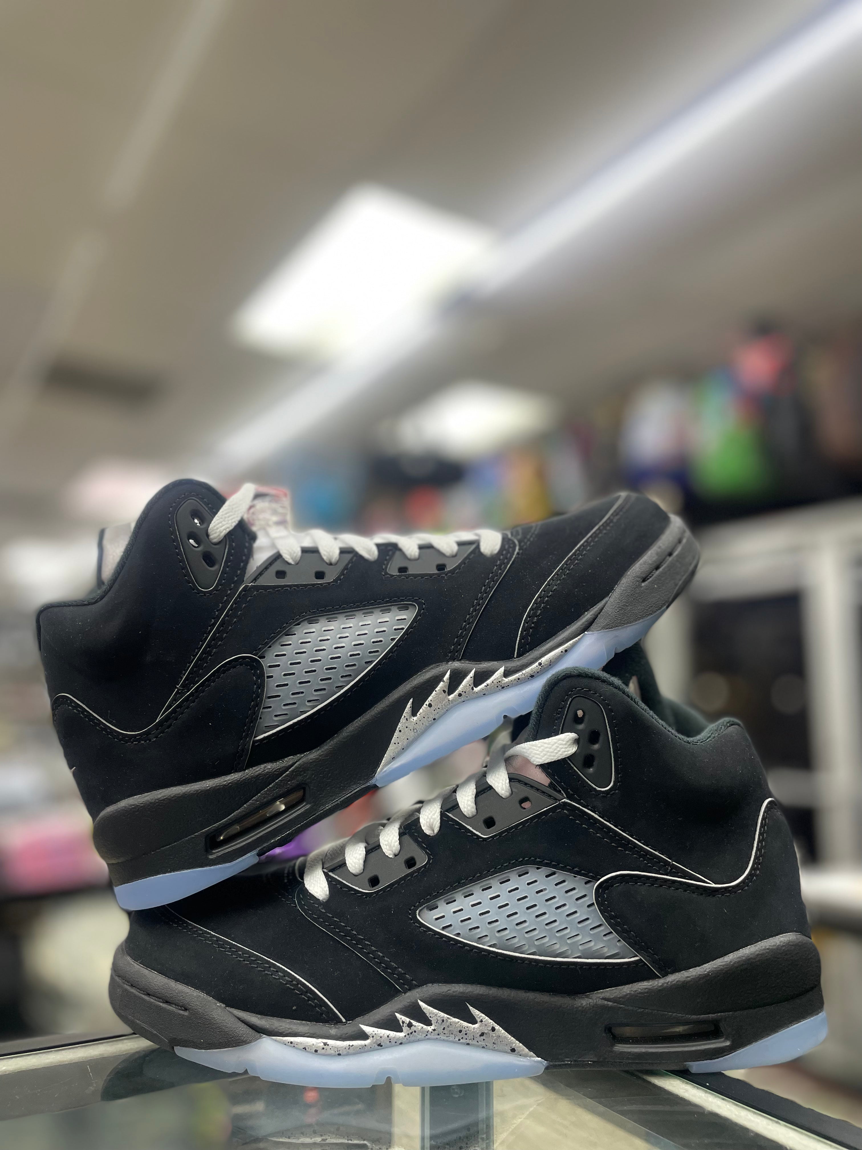 Air Jordan Retro 5 “Black Metallic Reimagined” (GS) (HF3976-001)