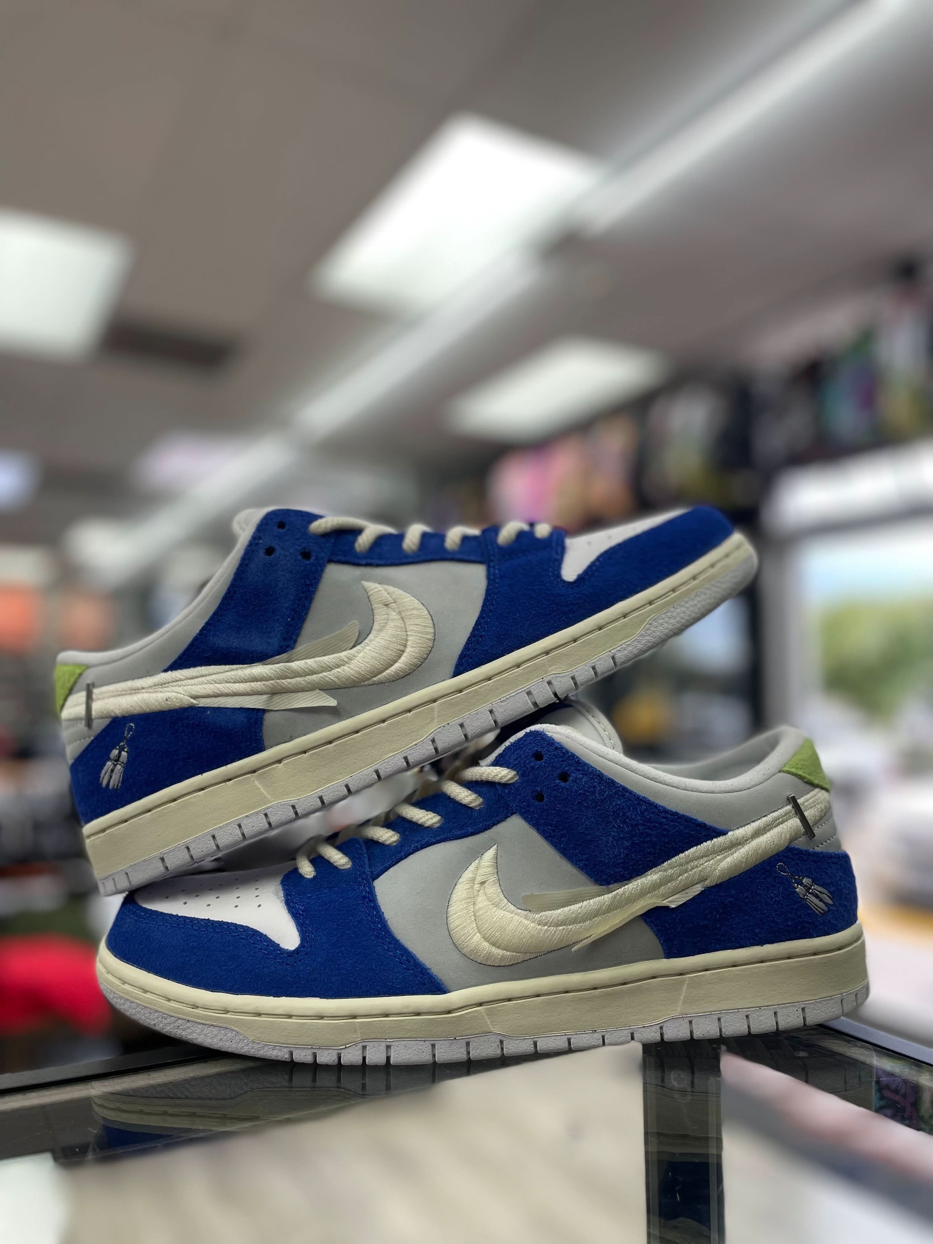 Nike Sb Dunk Low “Fly Streetwear Gardenia”