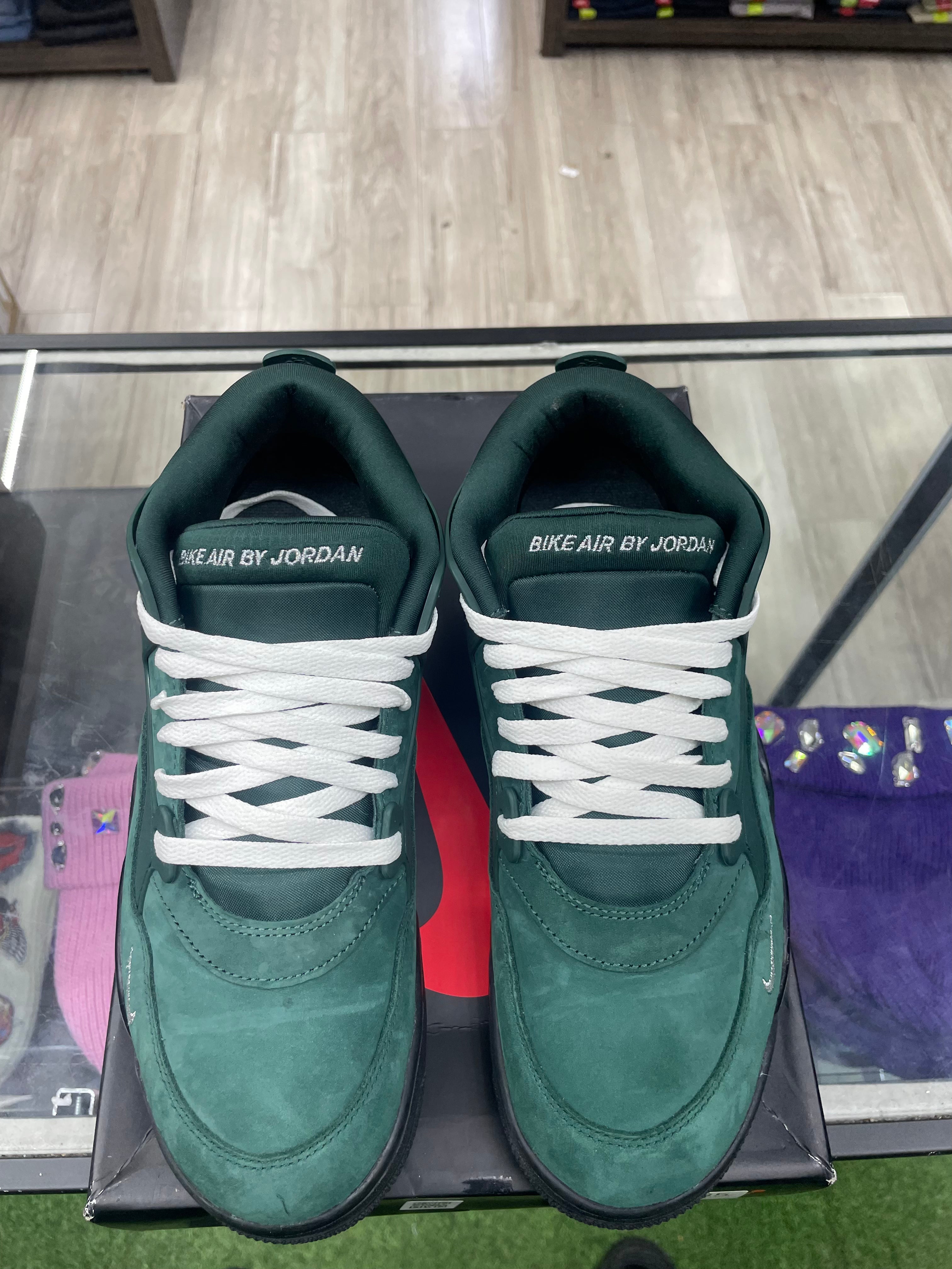 Air Jordan Retro 4 “Nigel Sylvester Grandma Driveway” *Size 9.5 Preowned*