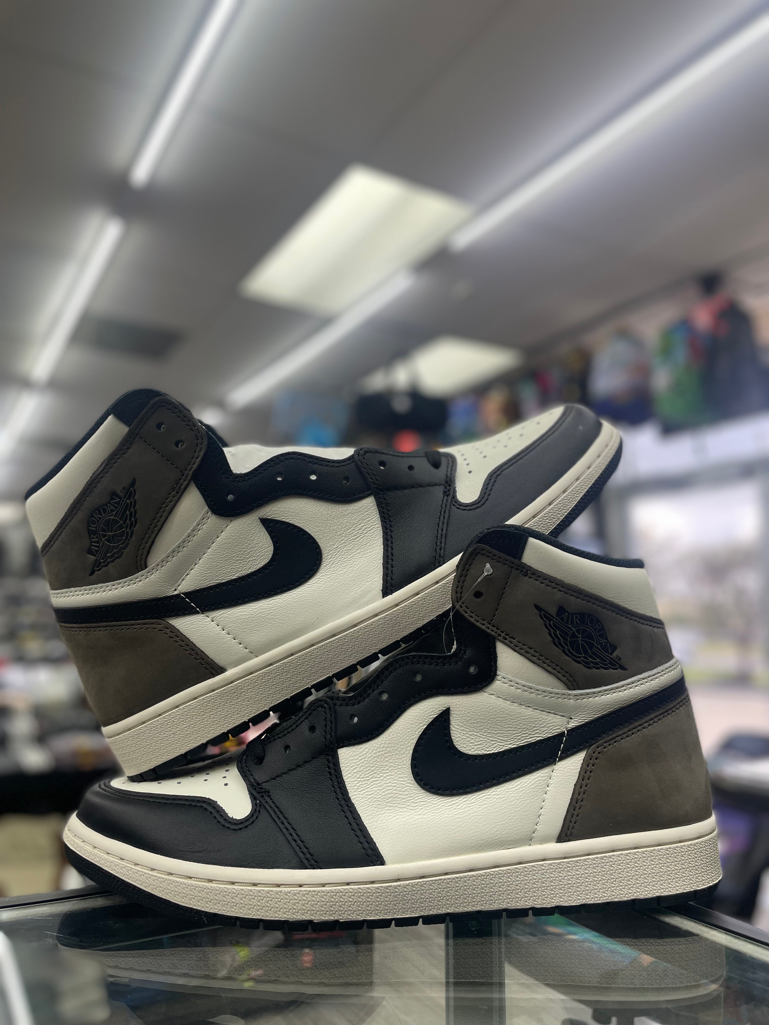 air jordan 5 jade horizon light silver anthracite pink glaze dc7501 300 release date “Dark Mocha” (555088-105)