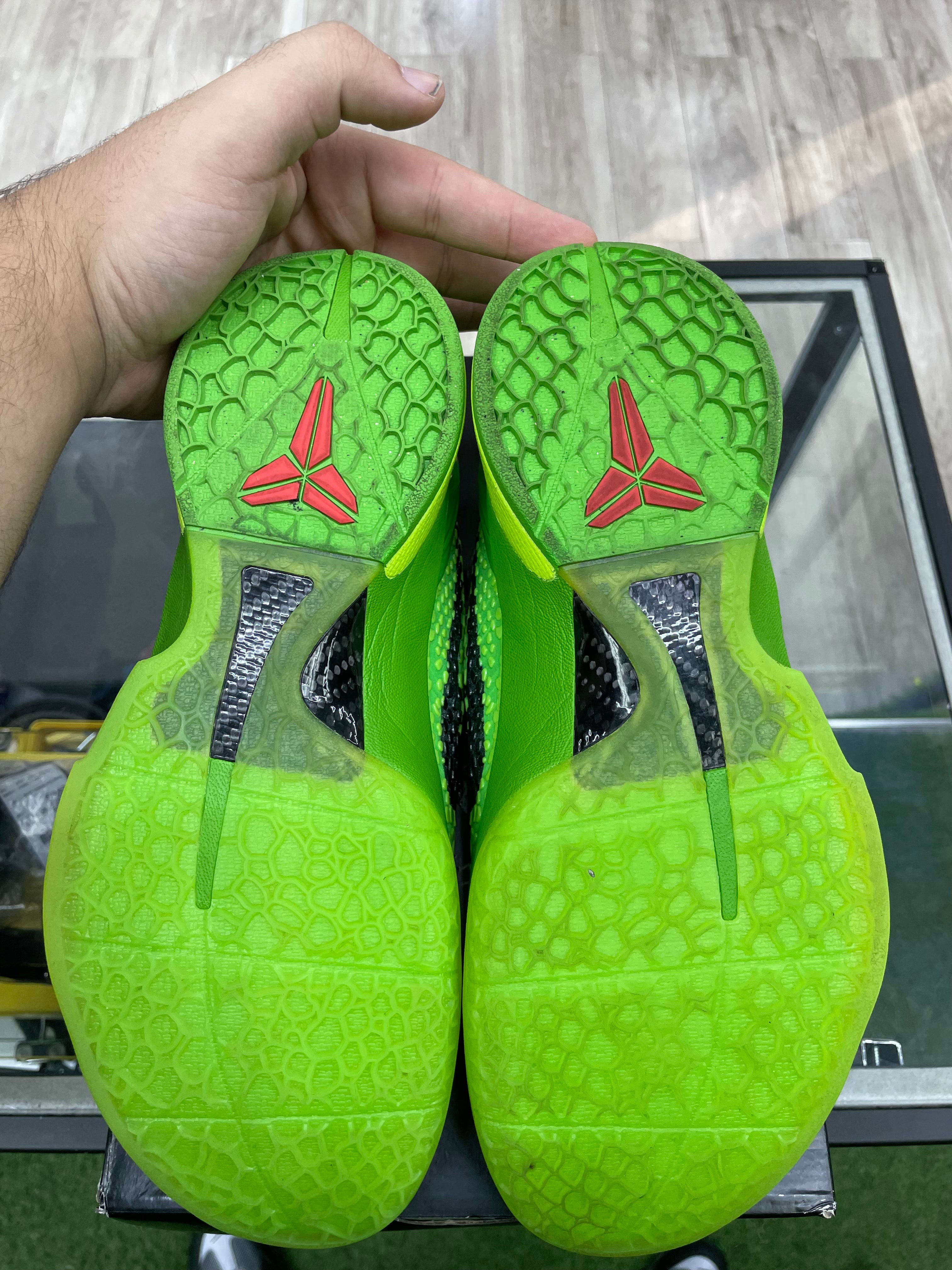 Nike Kobe 6 Protro "Grinch" *Size 10 Preowned*