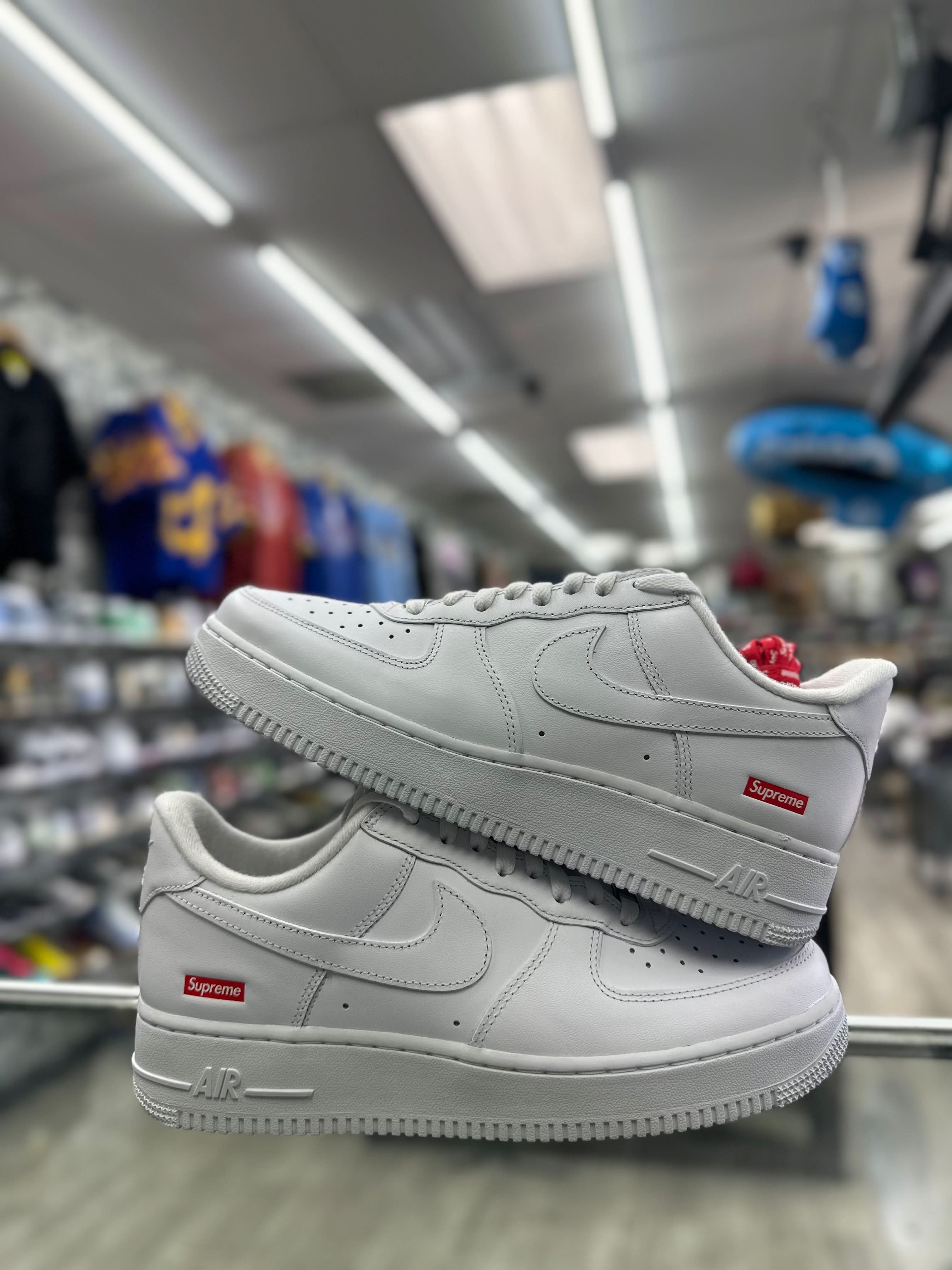 Nike Air Force 1 x Supreme "White"