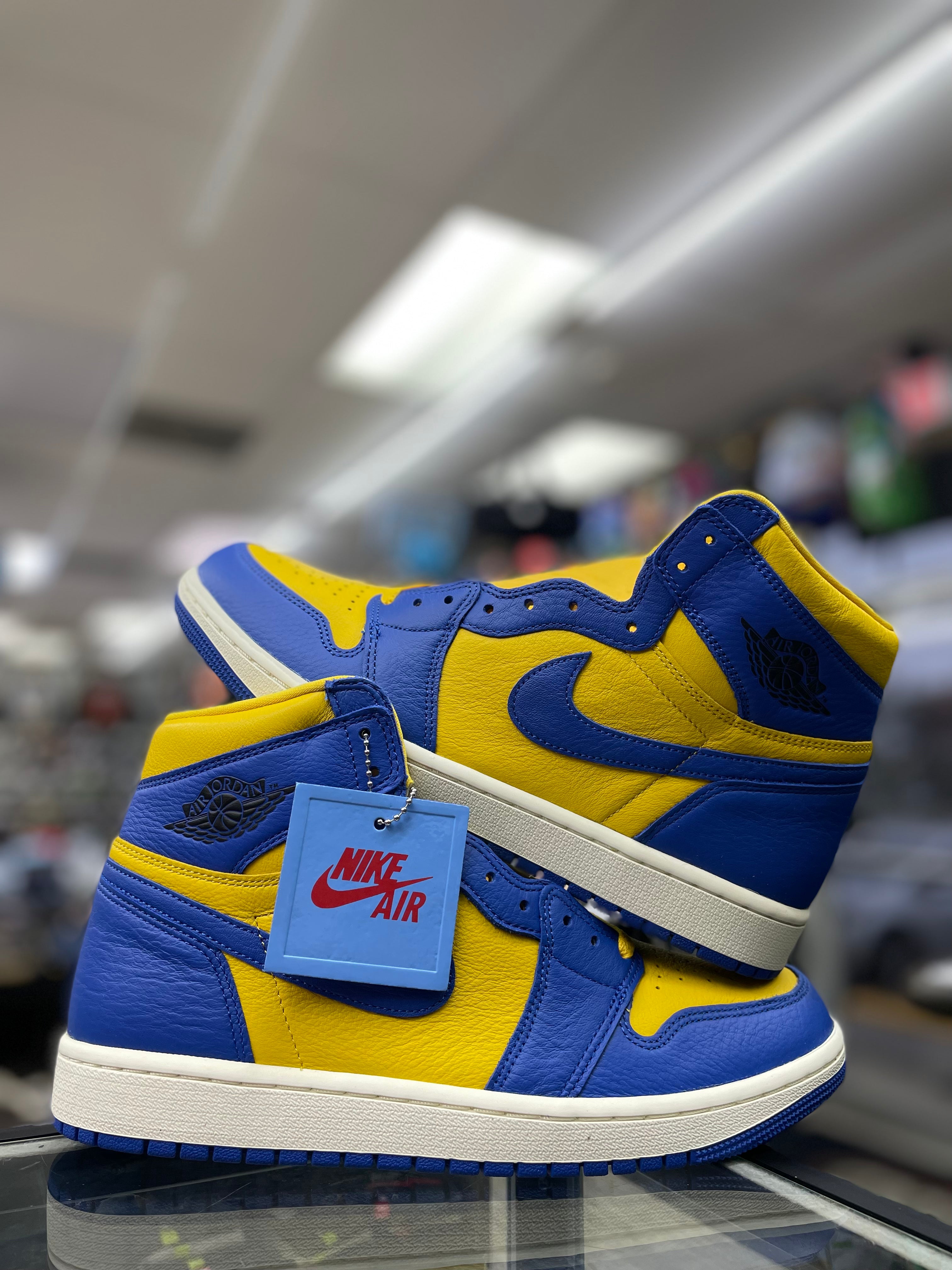 Air Jordan 1 “Reverse Laney” (FD2596-700)