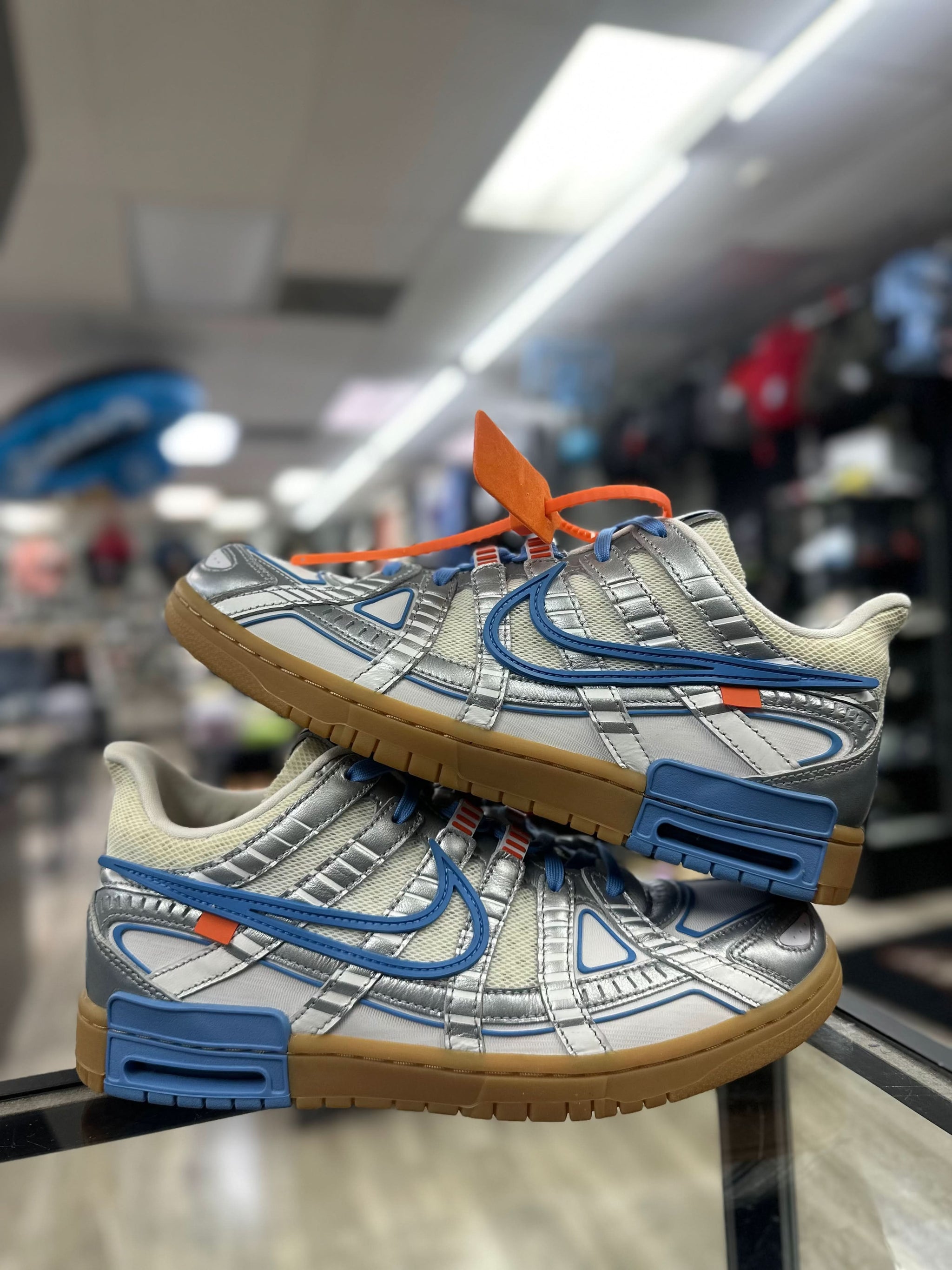dunk low rubber off white