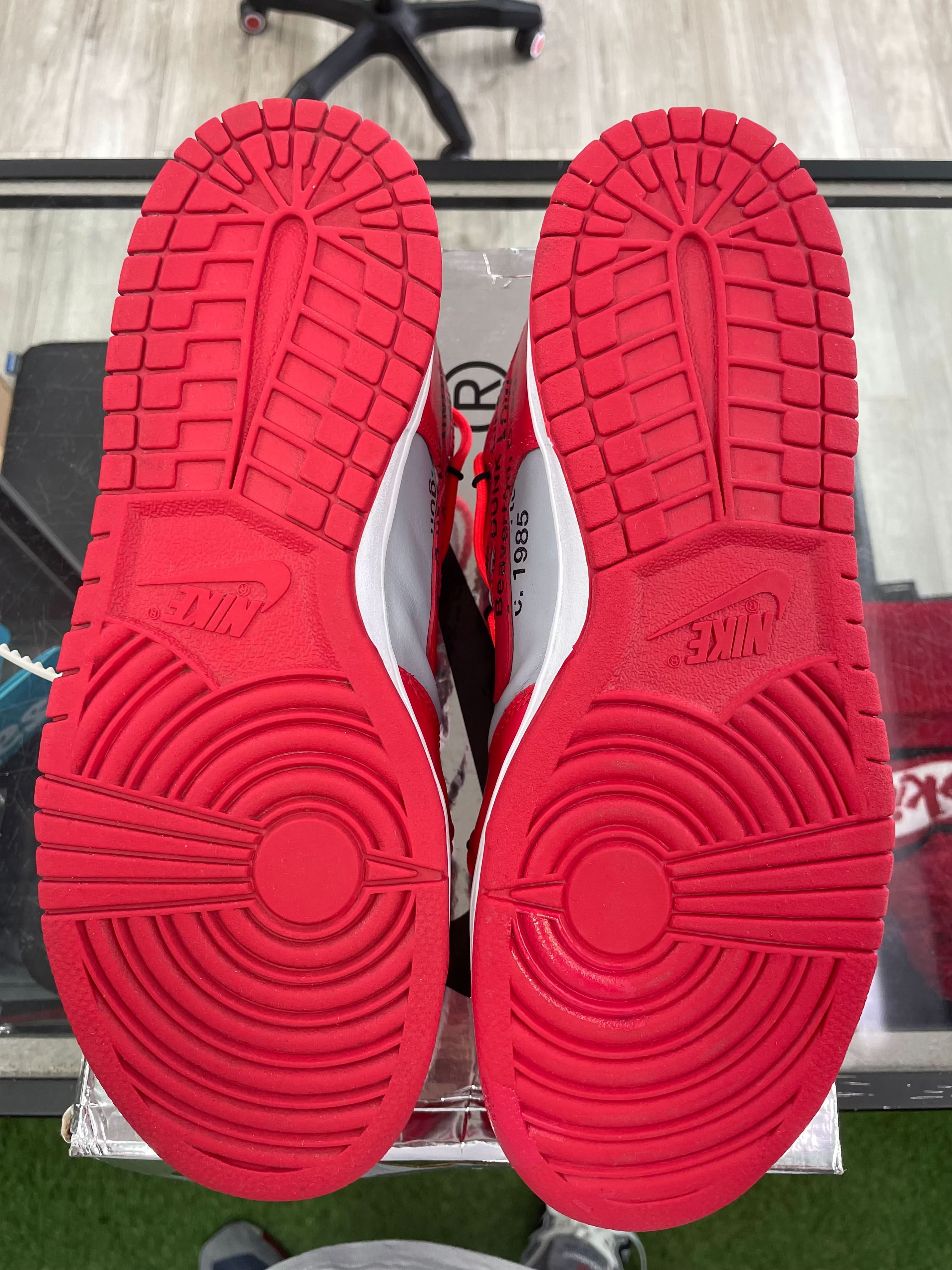 Nike Dunk Low “Off-White University Red” *Size 10 Preowned*