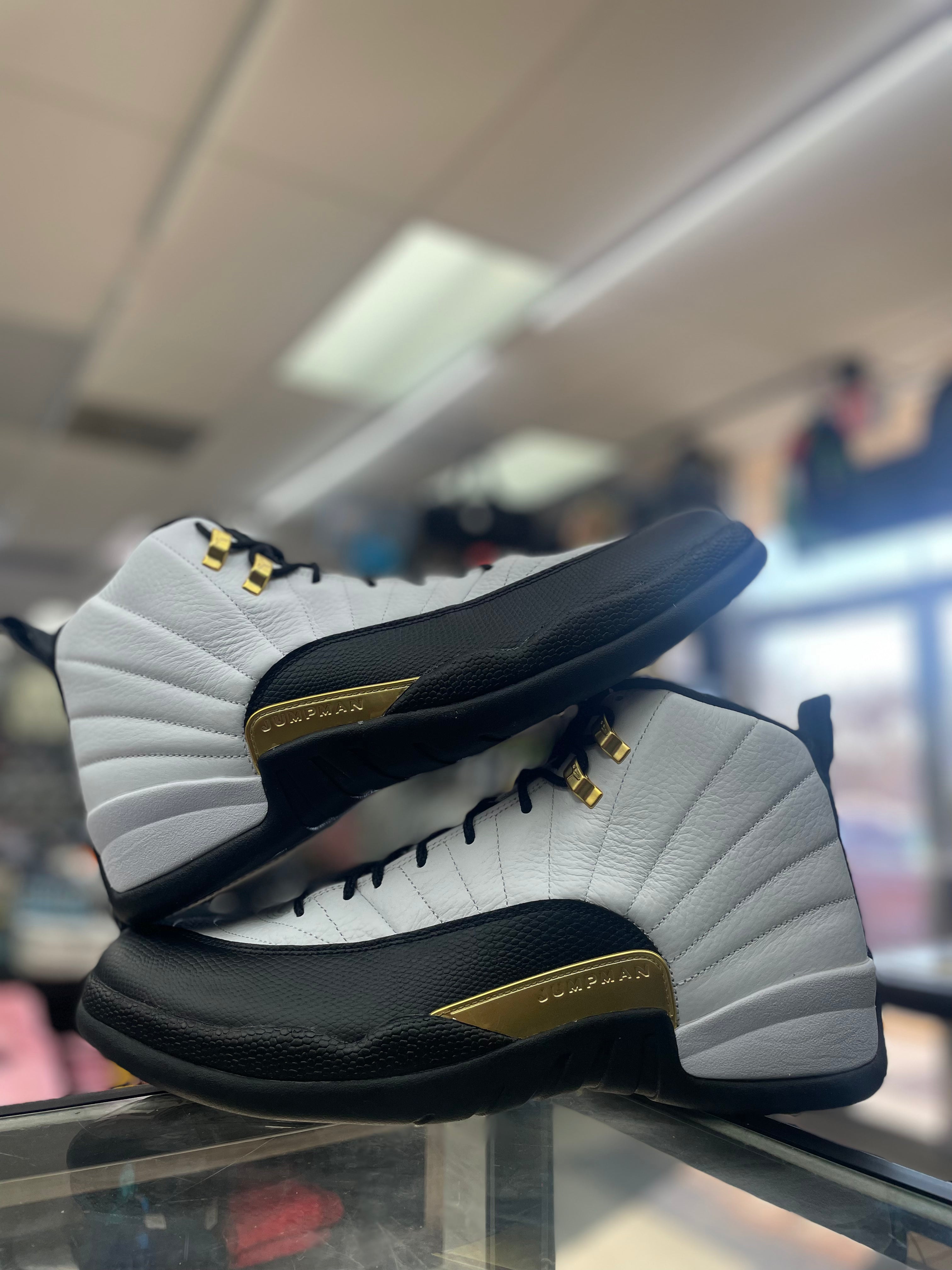 Air Jordan Retro 12 “Royalty Taxi”