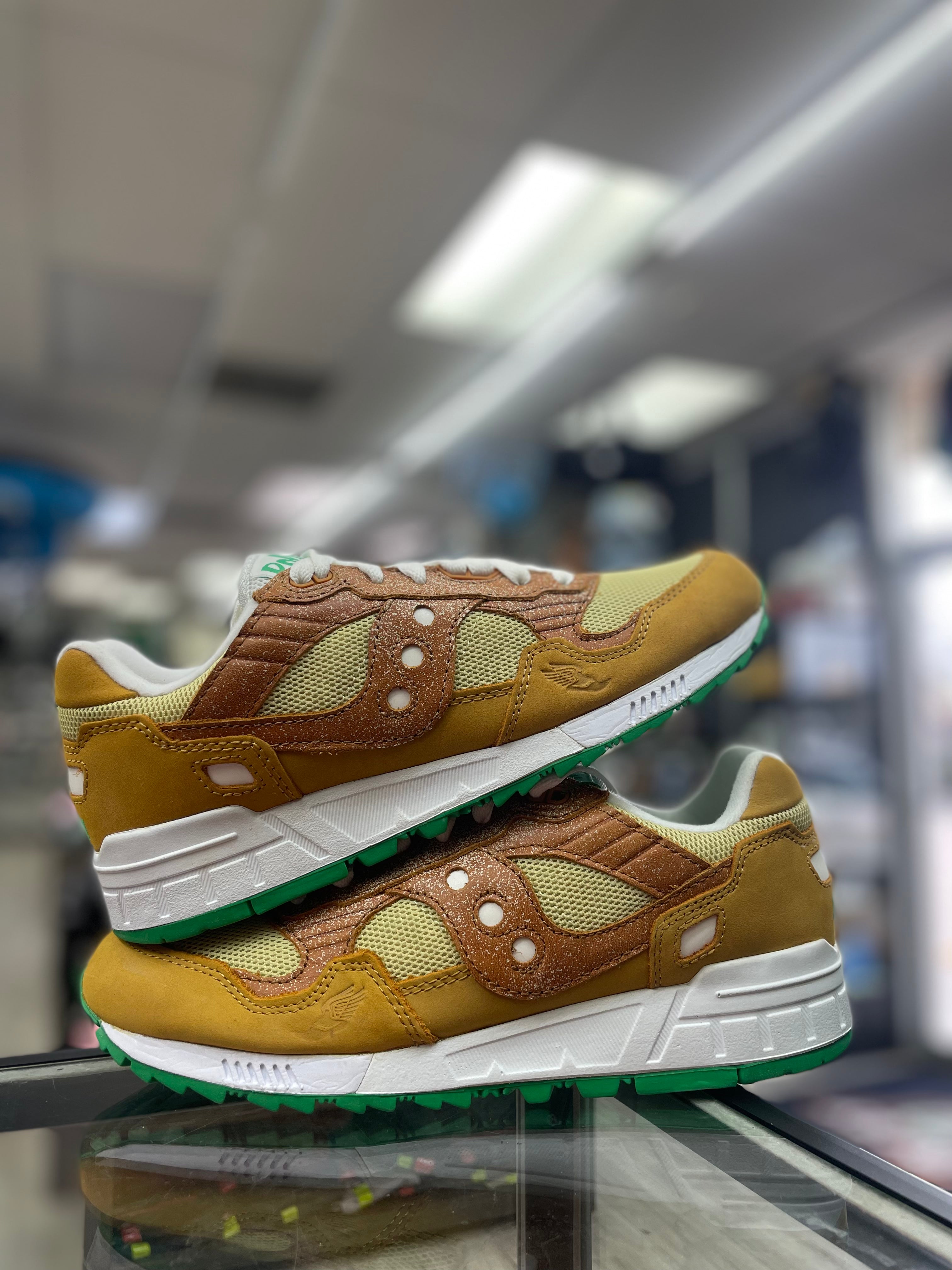 Saucony Shadow 5000 “Sneaker Politics Cafe Du Monde”