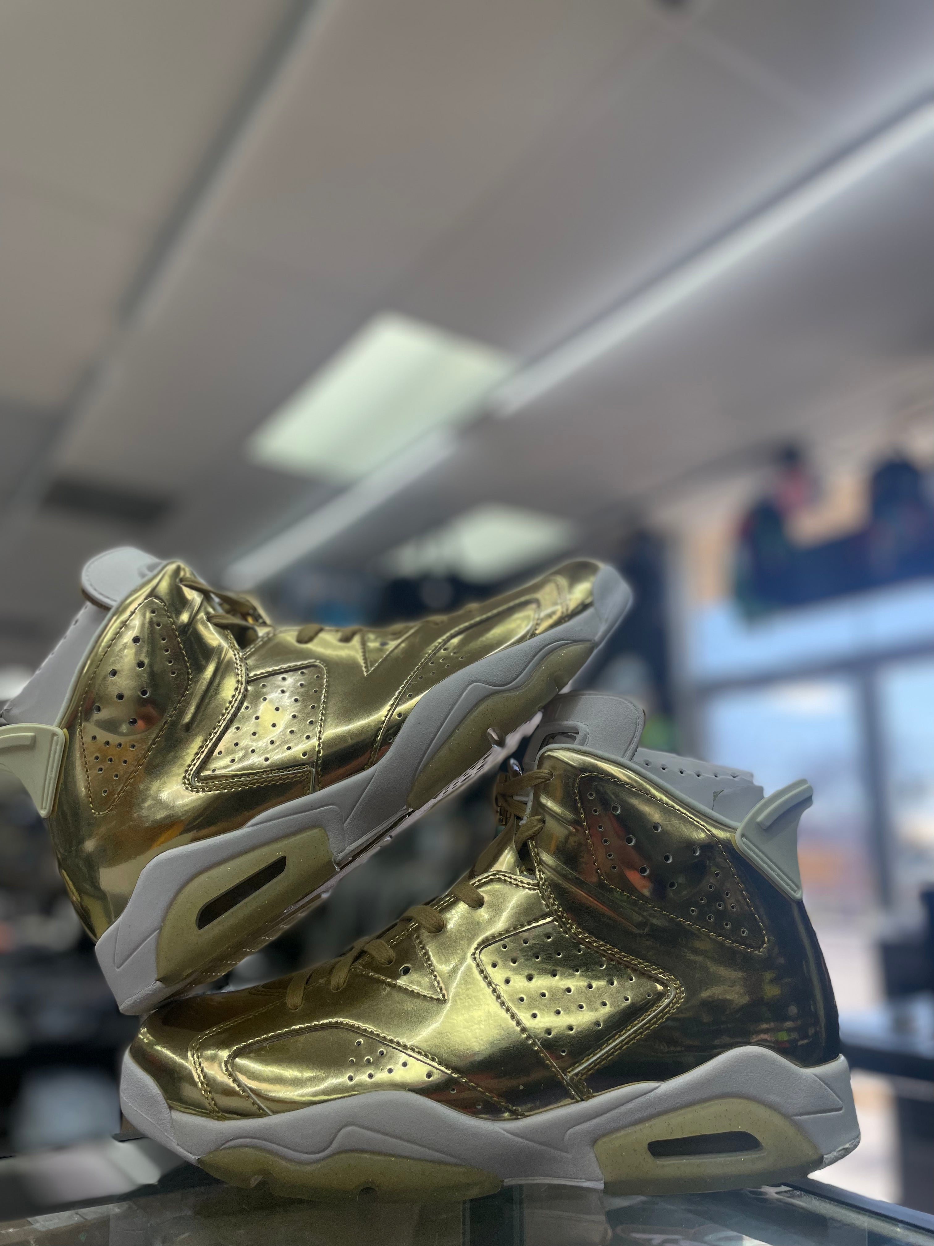 Air Jordan Retro 6 “Pinnacle Metallic Gold”
