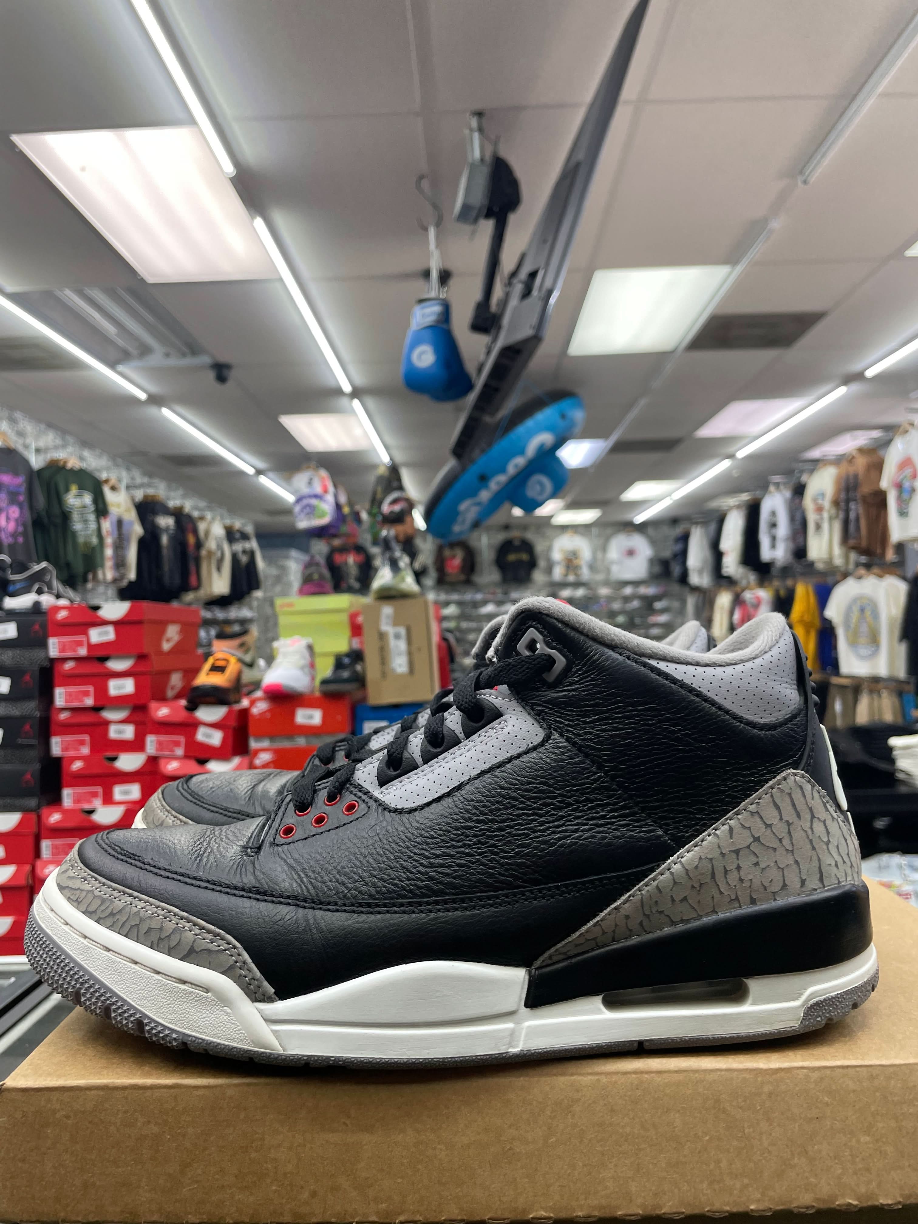 Air Jordan Retro 3 “Black Cement *Size 10.5 Preowned*