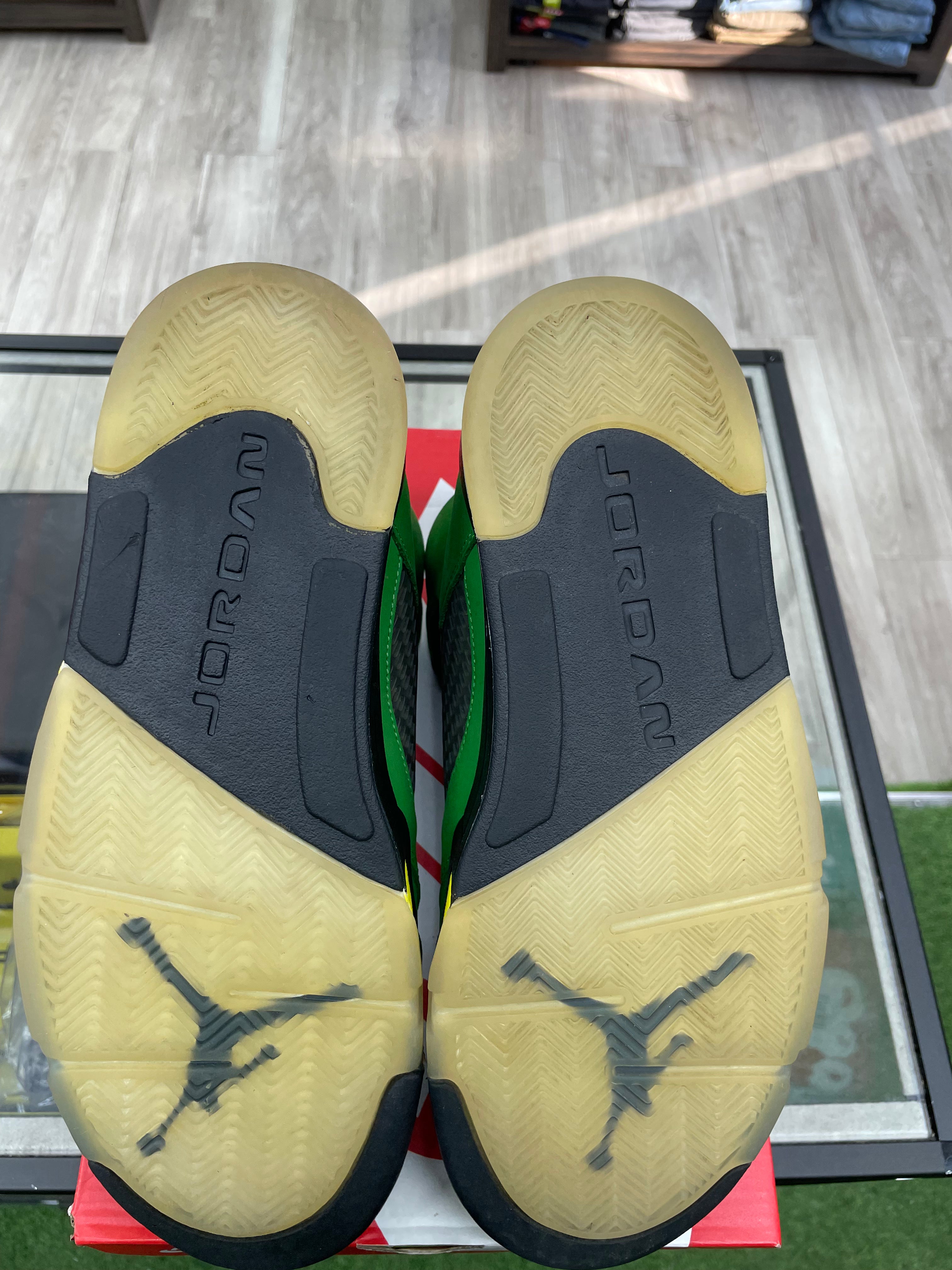 Air Jordan Retro 5 “Se Oregon” *Size 10 Preowned*