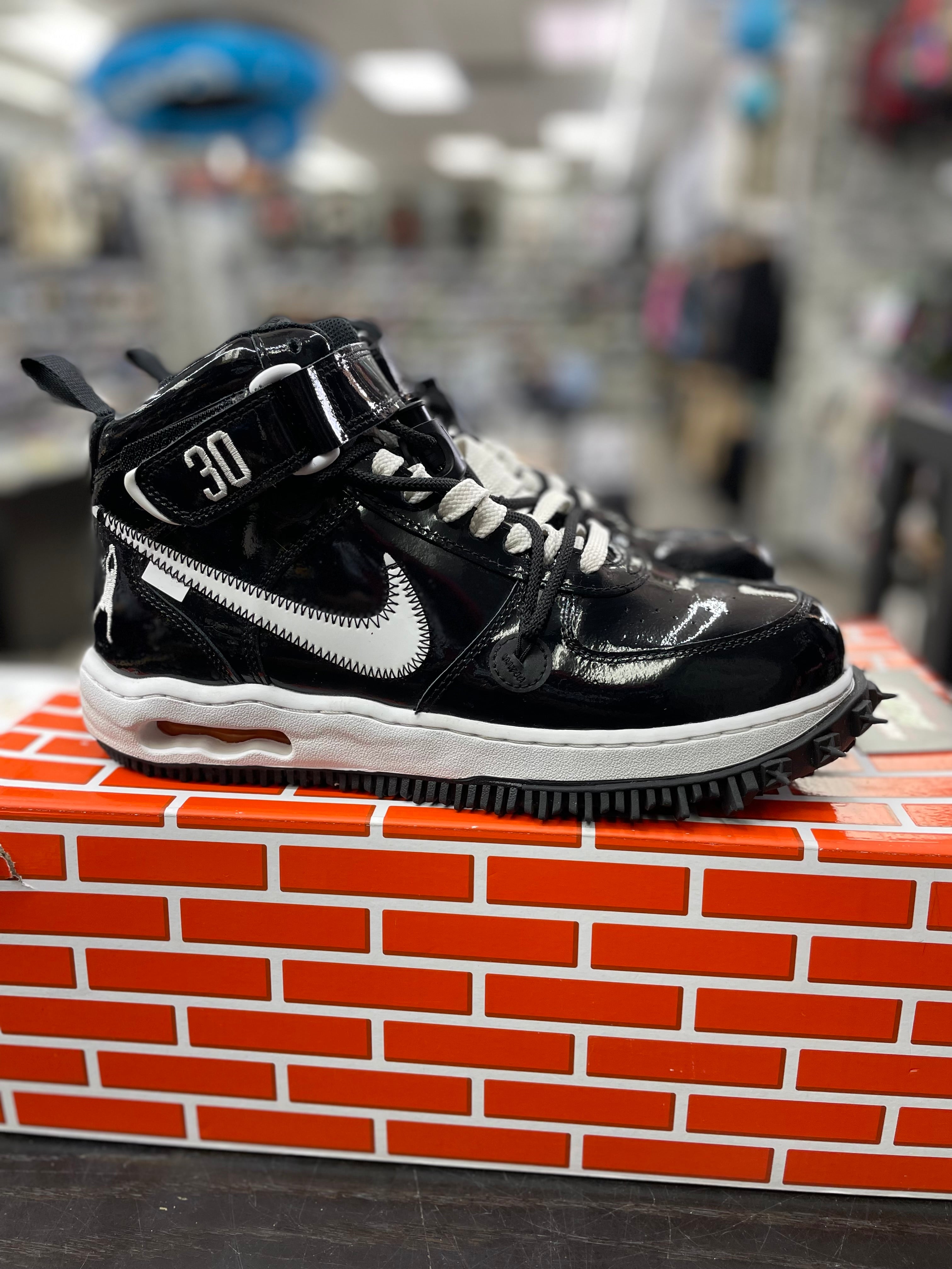Nike Air Force 1 x Off White "Sheed" *Size 9.5 Preowned*