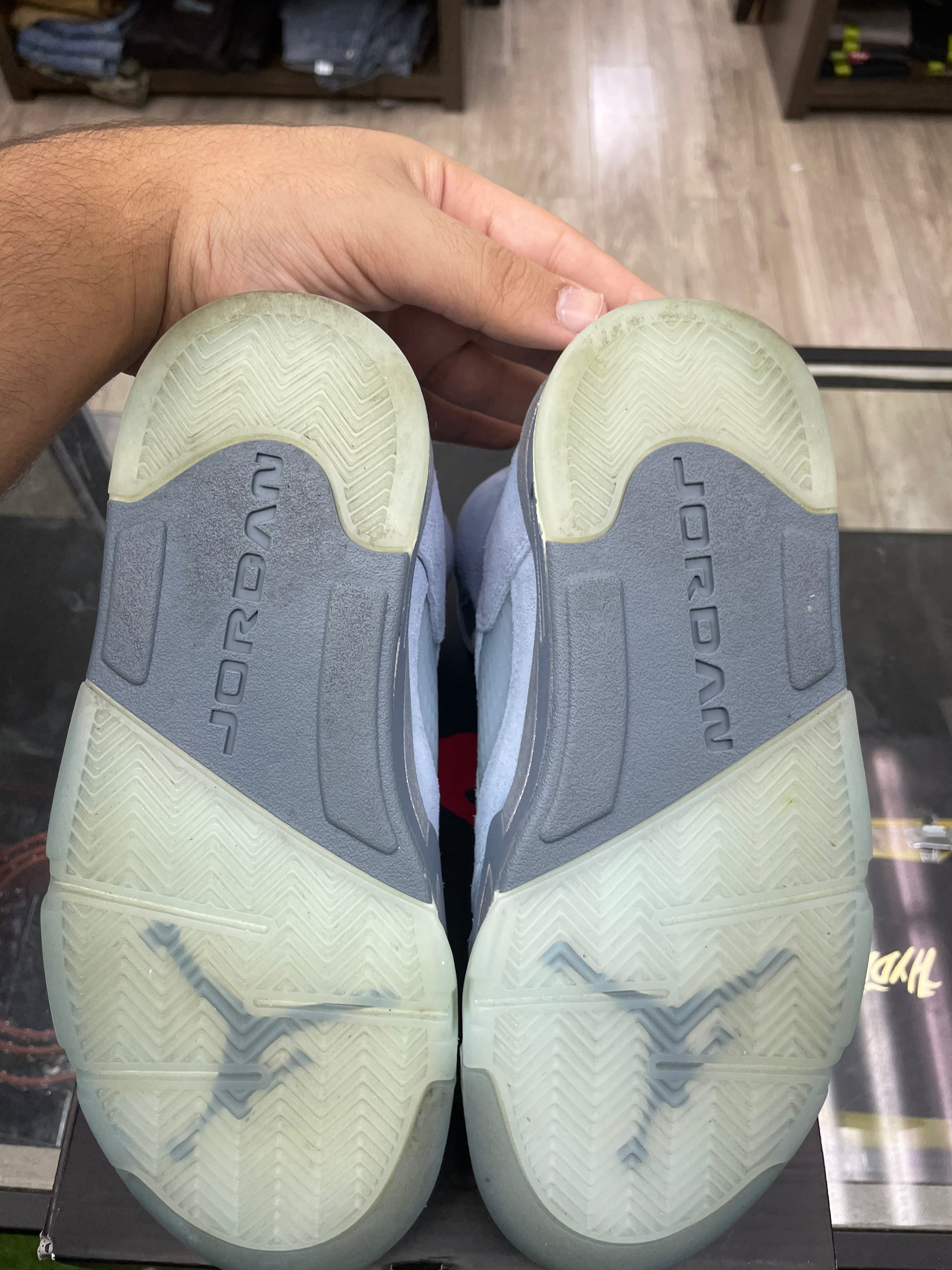 Air Jordan Retro 5 “Bluebird” *Size 5 Preowned* (DD9336-400)