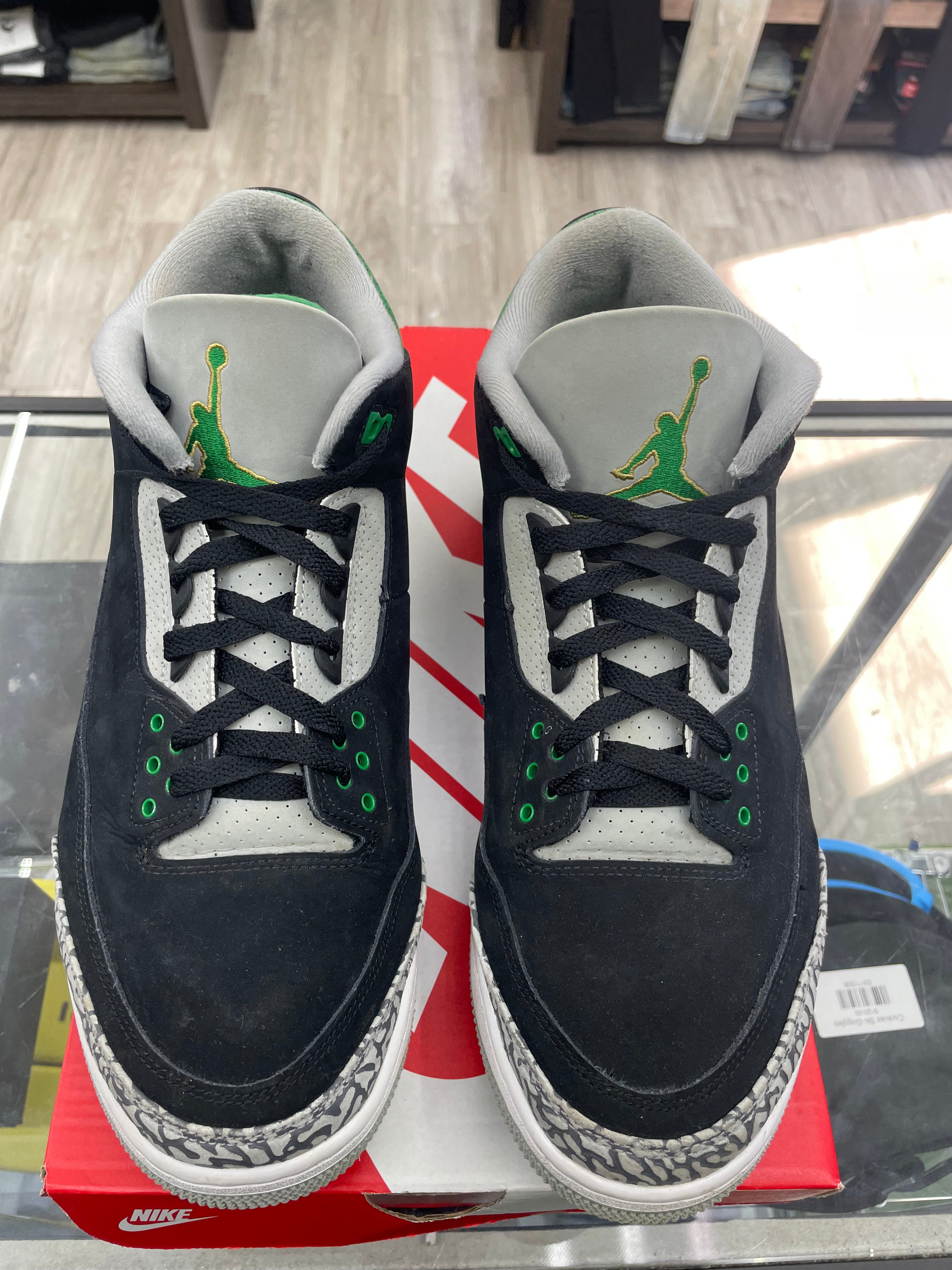 Air Jordan Retro 3 “Pine Green” *Size 13 Preowned* (CT8532-030)