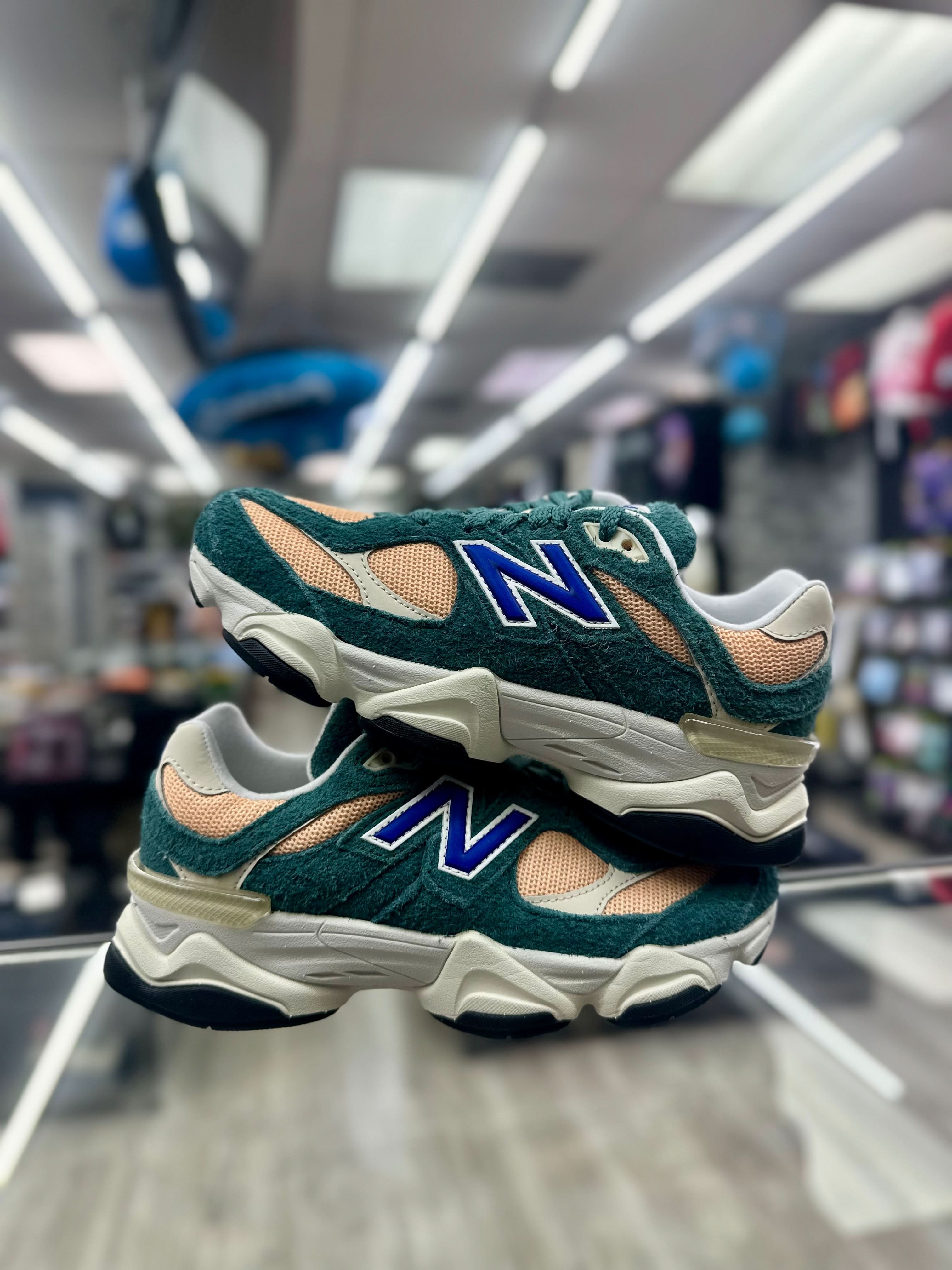 New Balance 9060 “New Spruce/ Peach Blossom" (GS)
