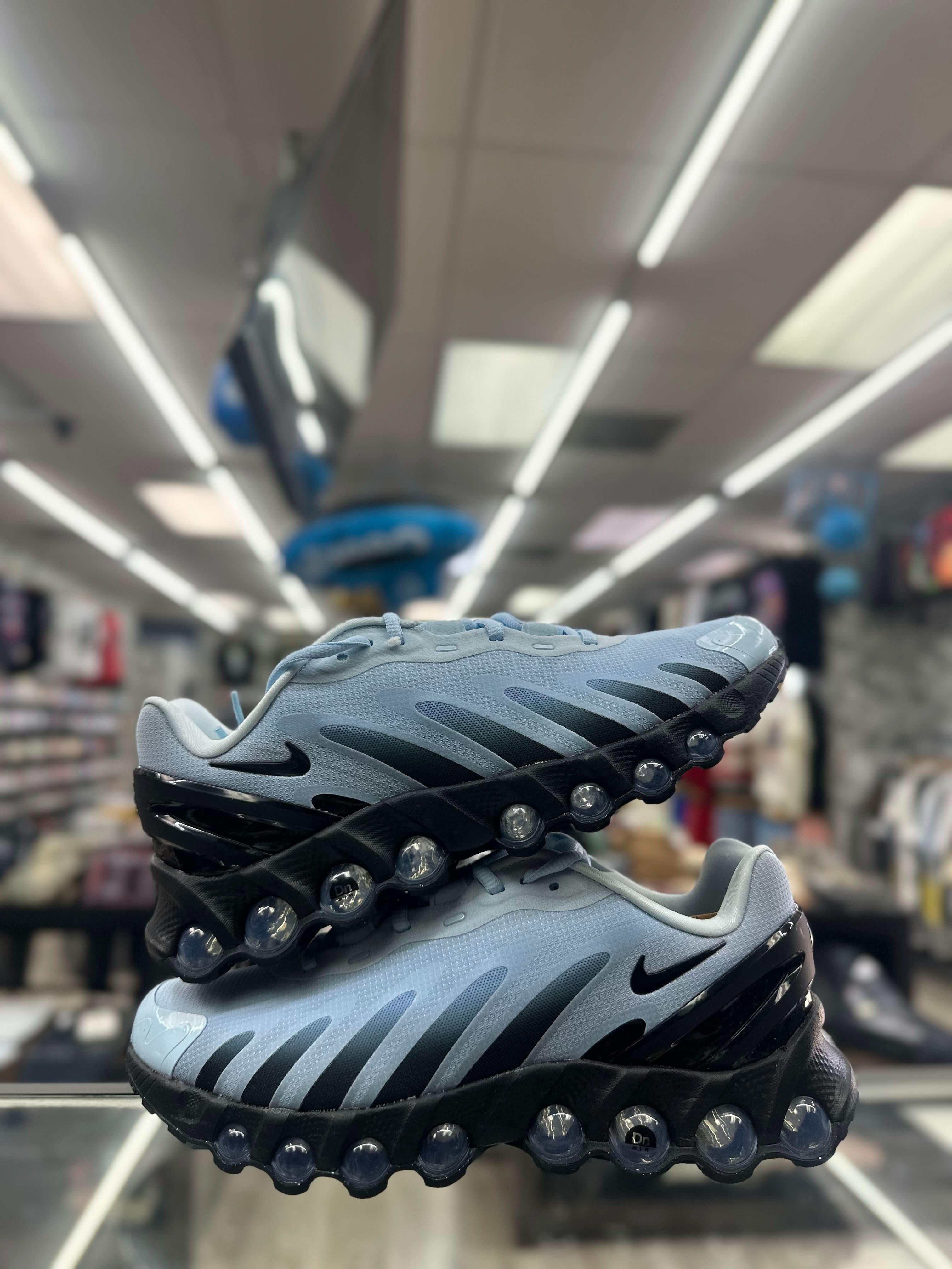 Nike Air Max DN8 "Cobalt Tint"