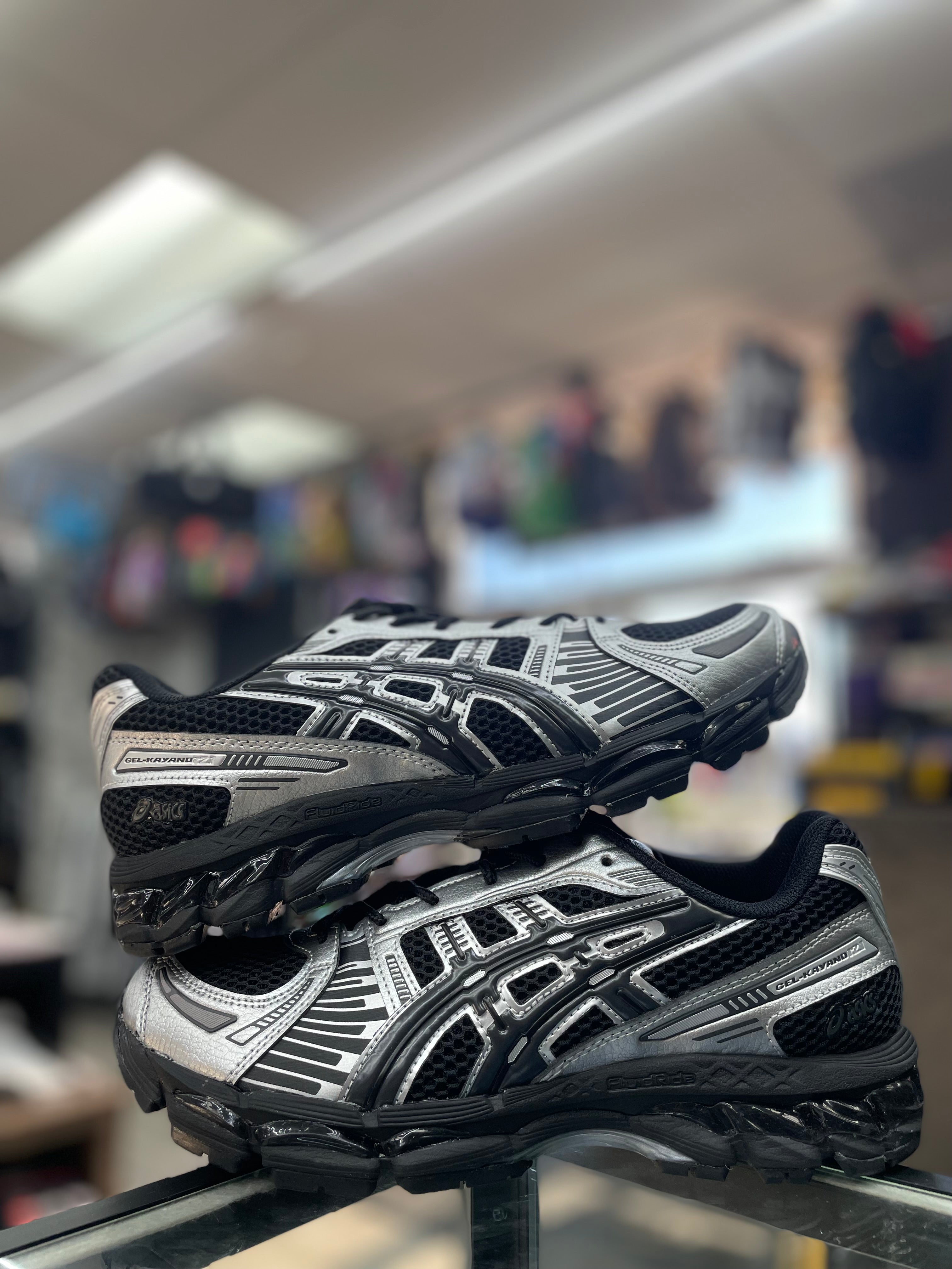 Asics Gel-Kayano 12.1 “Black Pure Silver” (1203A759-001)