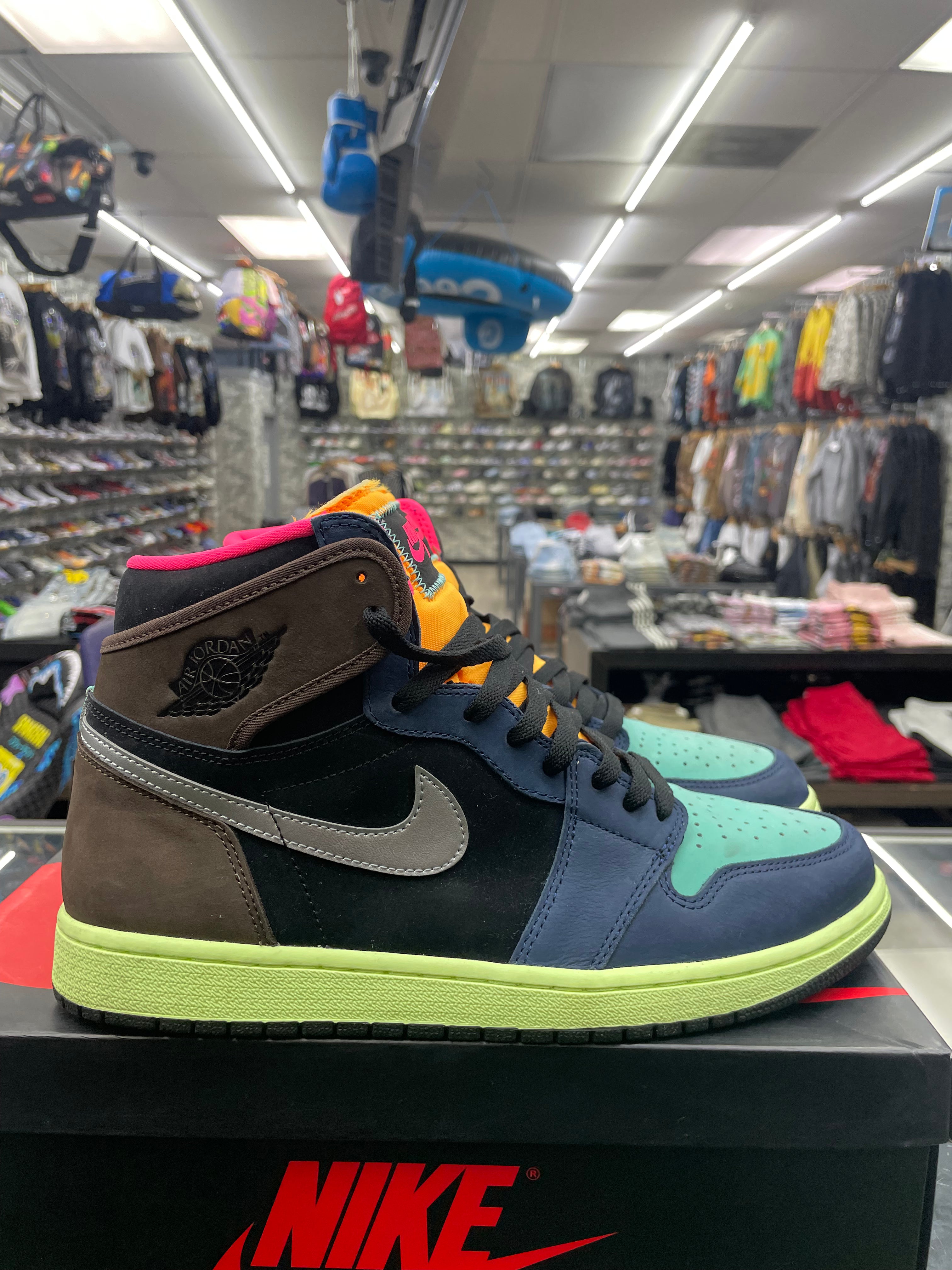 Air Jordan 1 "Tokyo Bio Hack" *Size 11.5 Preowned*