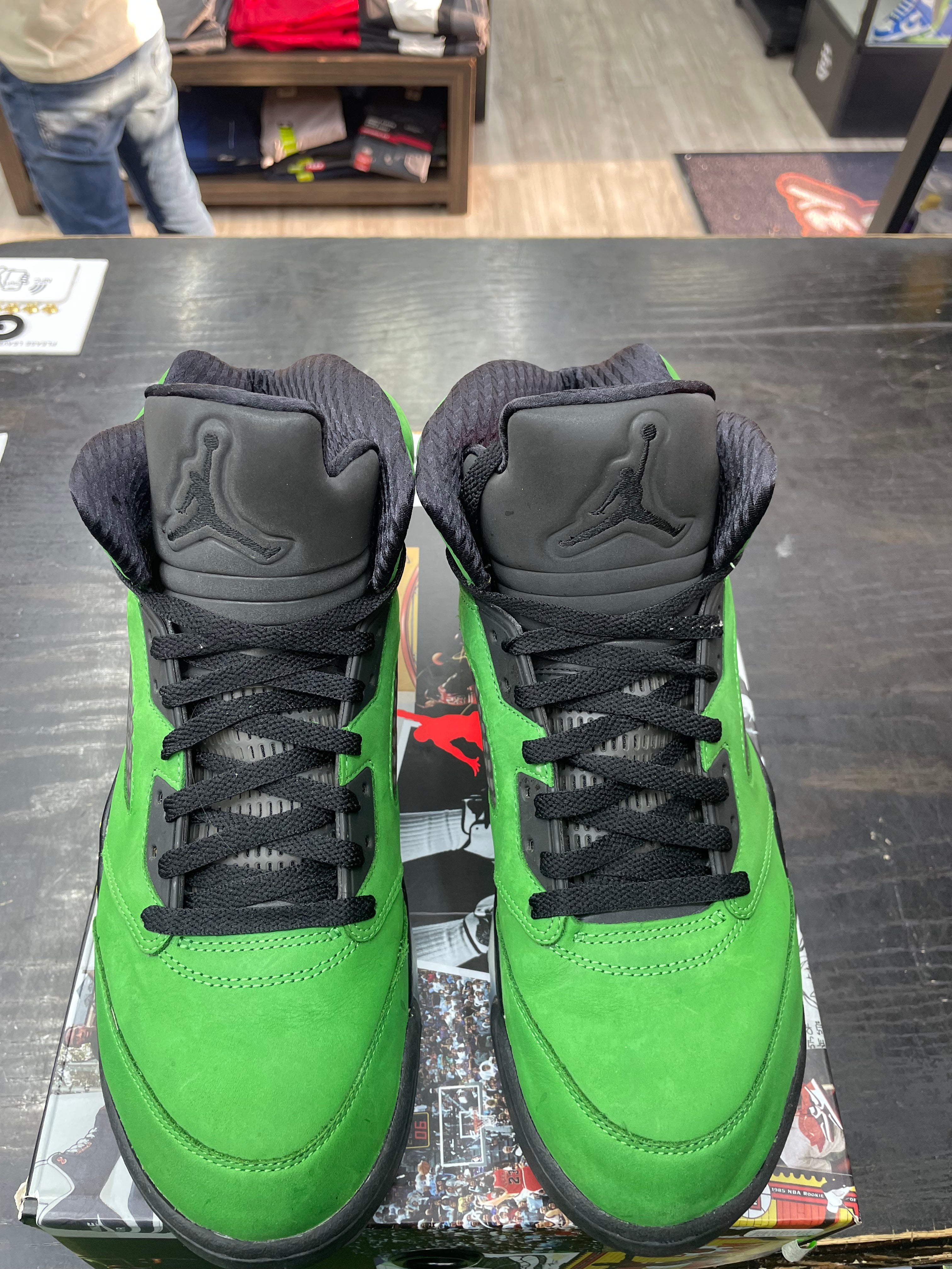 Air Jordan Retro 5 "SE Oregon" *Size 11.5 Preowned*