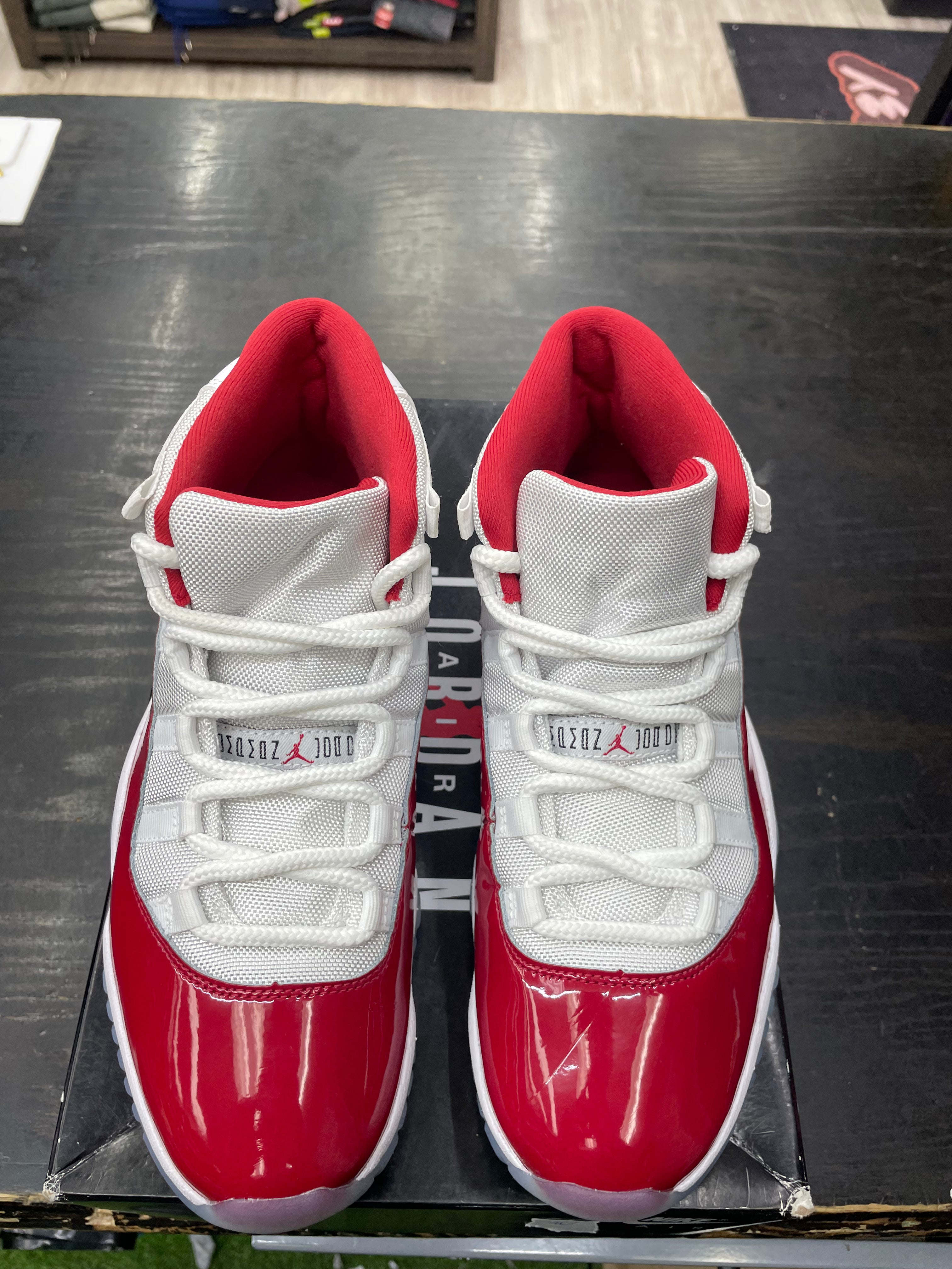 Air Jordan Retro 11 "Cherry" *Size 8.5 Preowned*