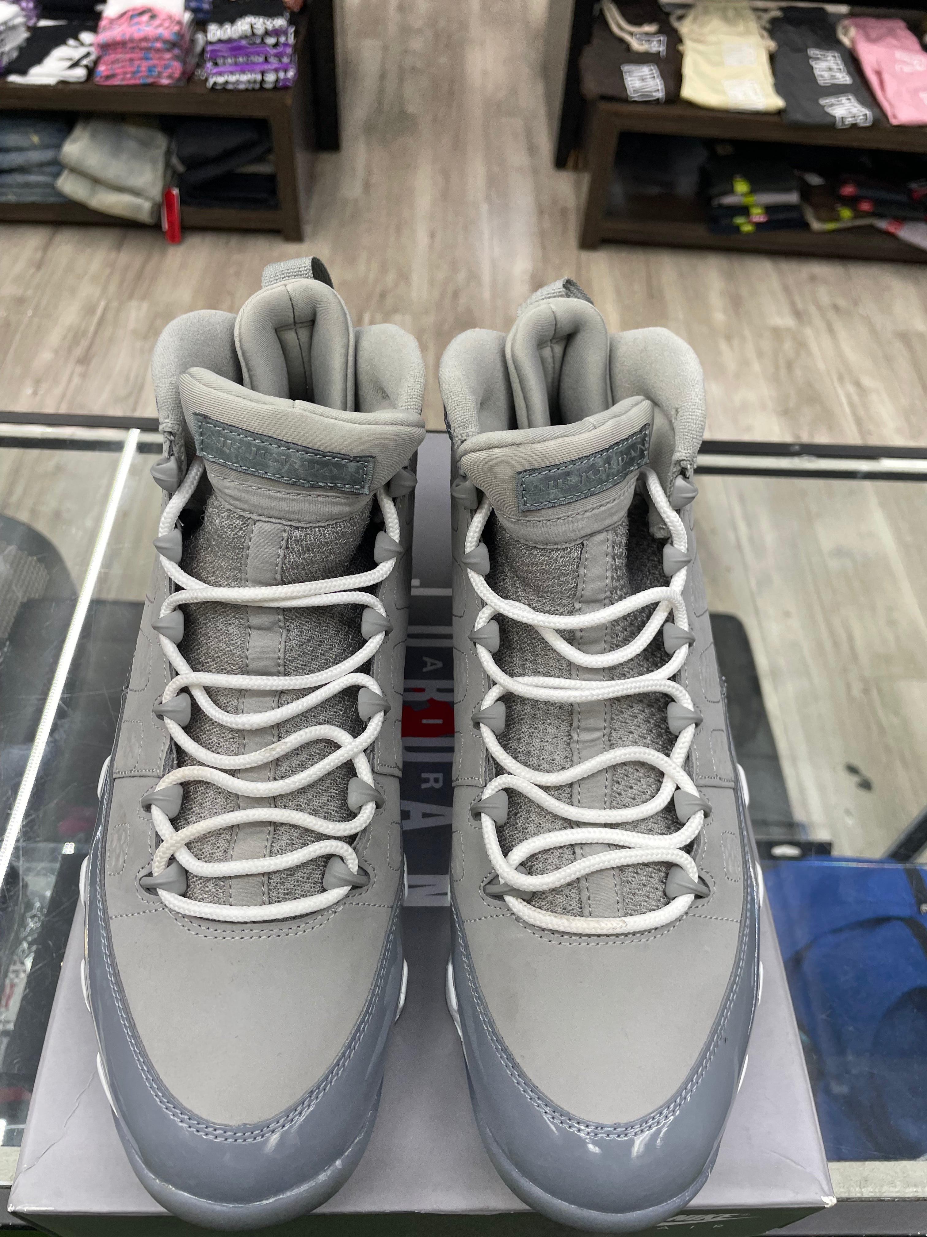 Air Jordan Retro 9 “Cool Grey” *Size 11 Preowned*