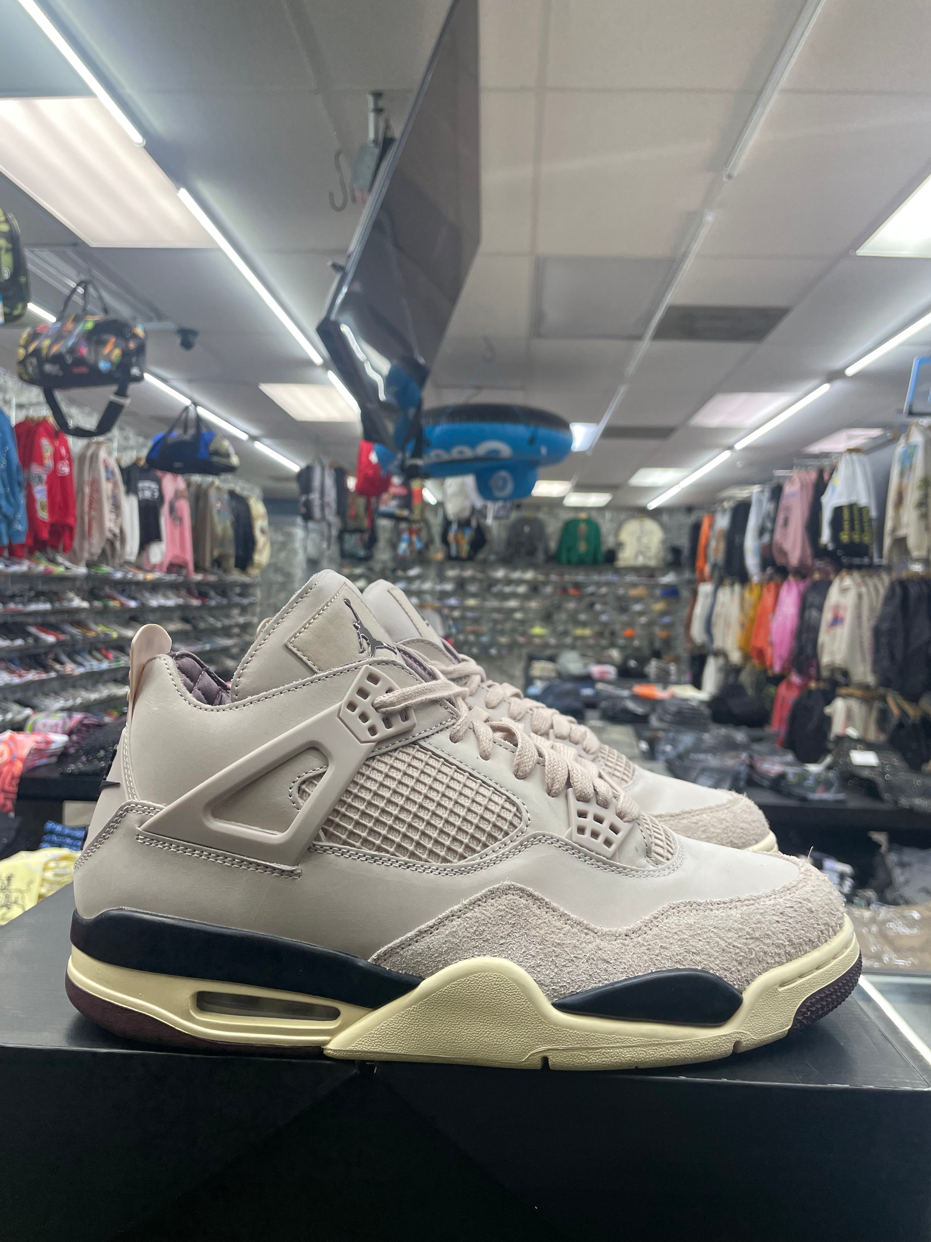 Air Jordan Retro 4 “A Ma Maniere While You Were Sleeping” *Size 12 Preowned*