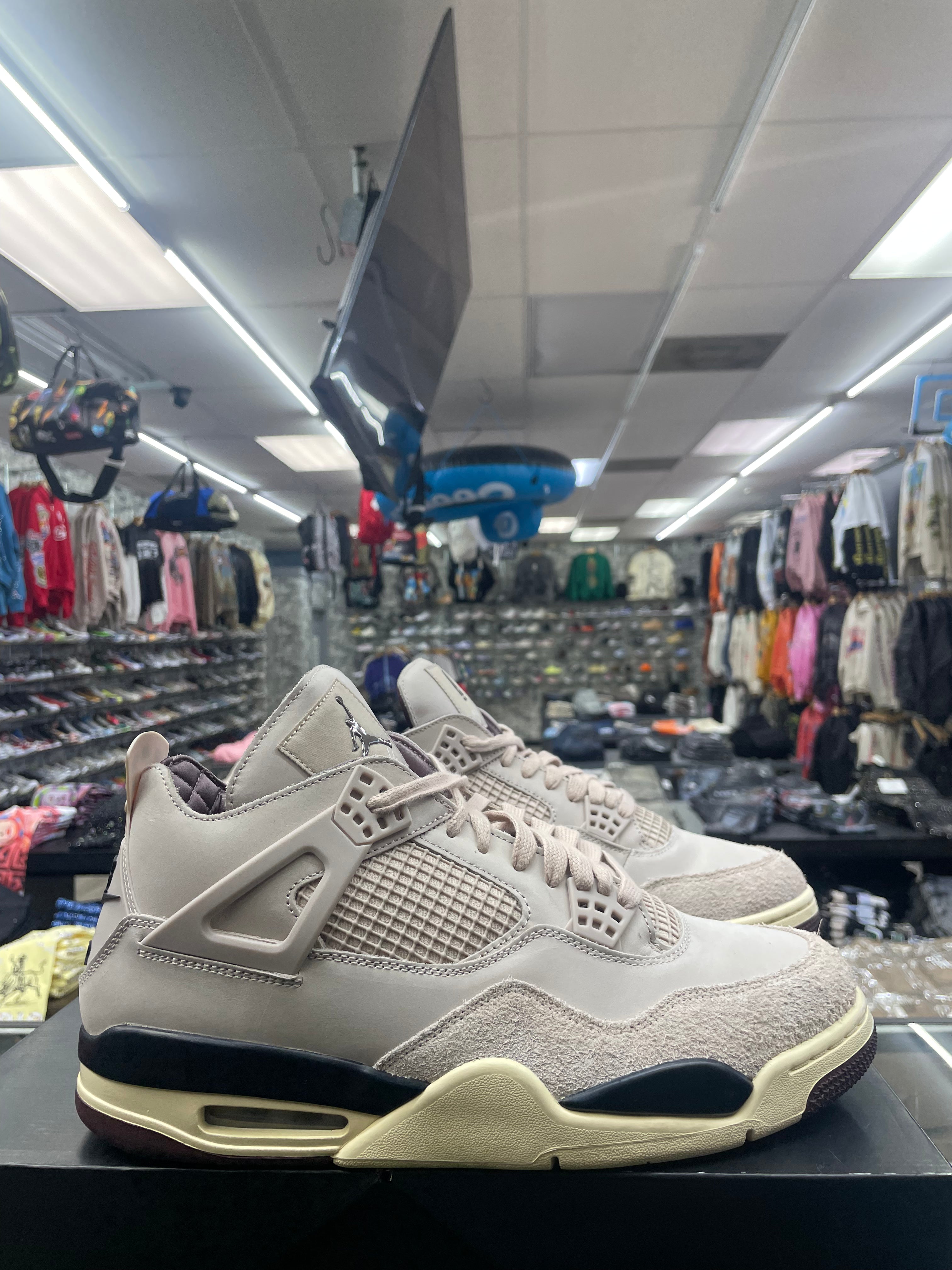 Air Jordan Retro 4 “A Ma Maniere While You Were Sleeping” *Size 12 Preowned*