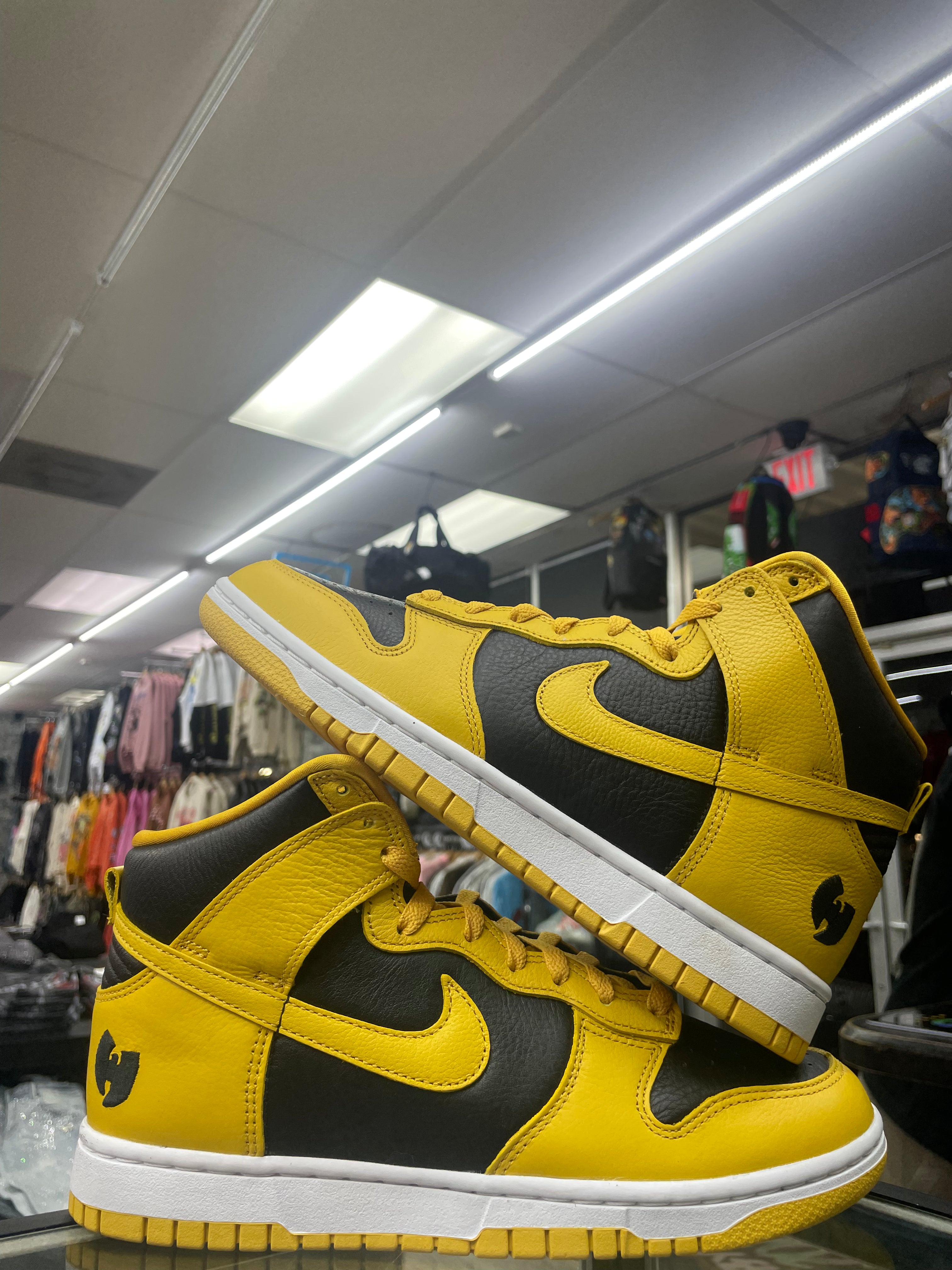 Nike Dunk High “Wu-Tang”