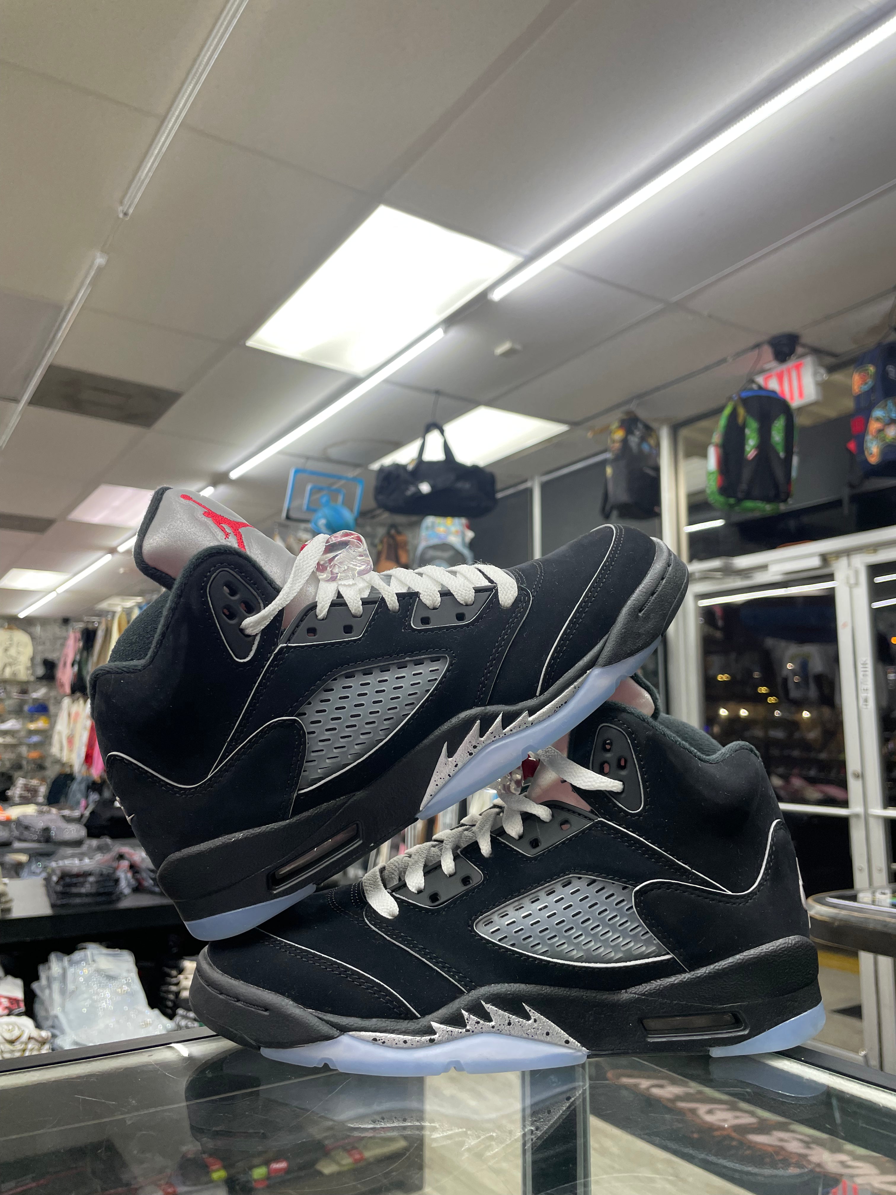 Air Jordan Retro 5 “Black Metallic Reimnagined” (GS)