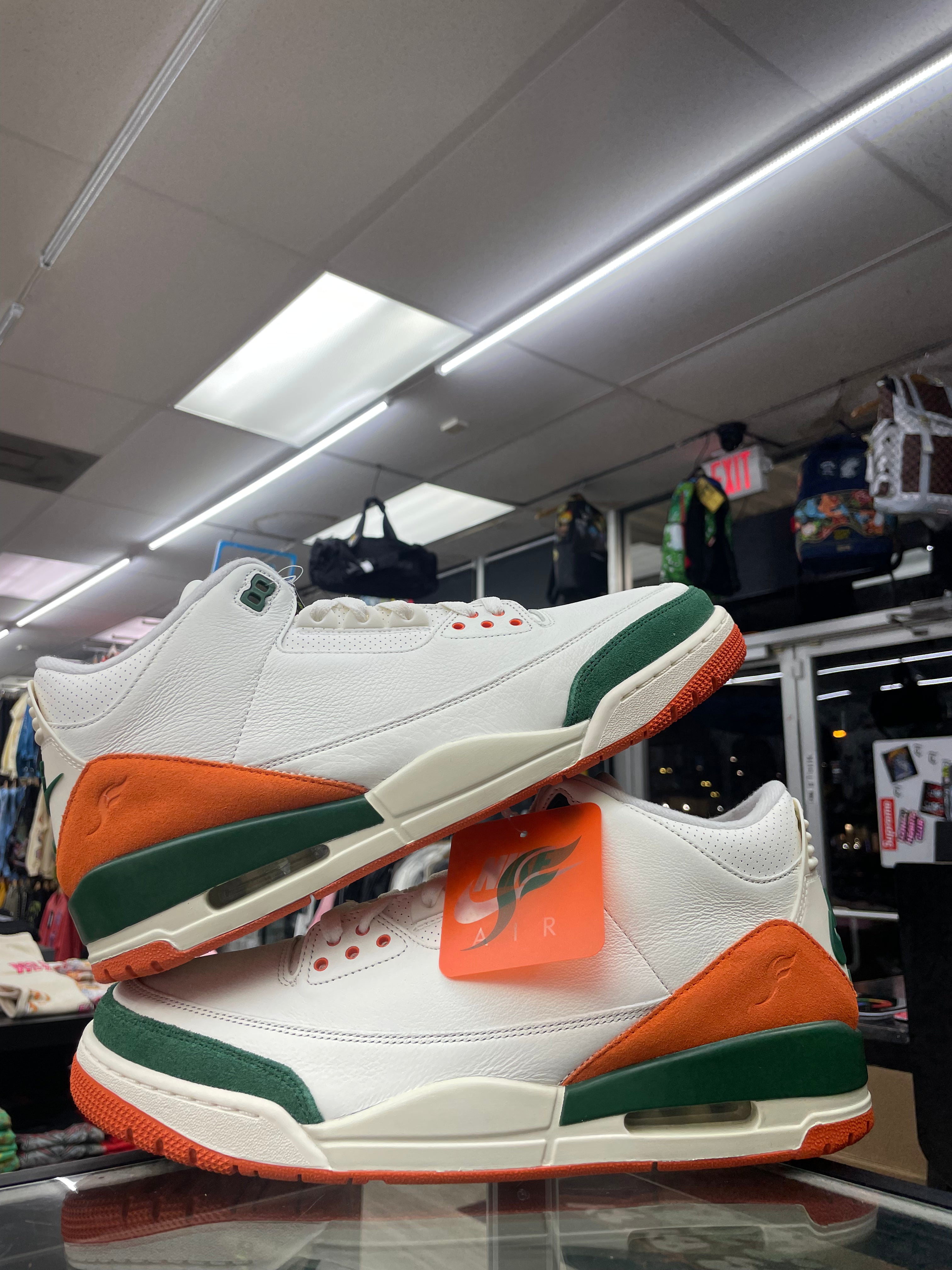 Air Jordan Retro 3 “SoleFly Miami” (IF4491-100)