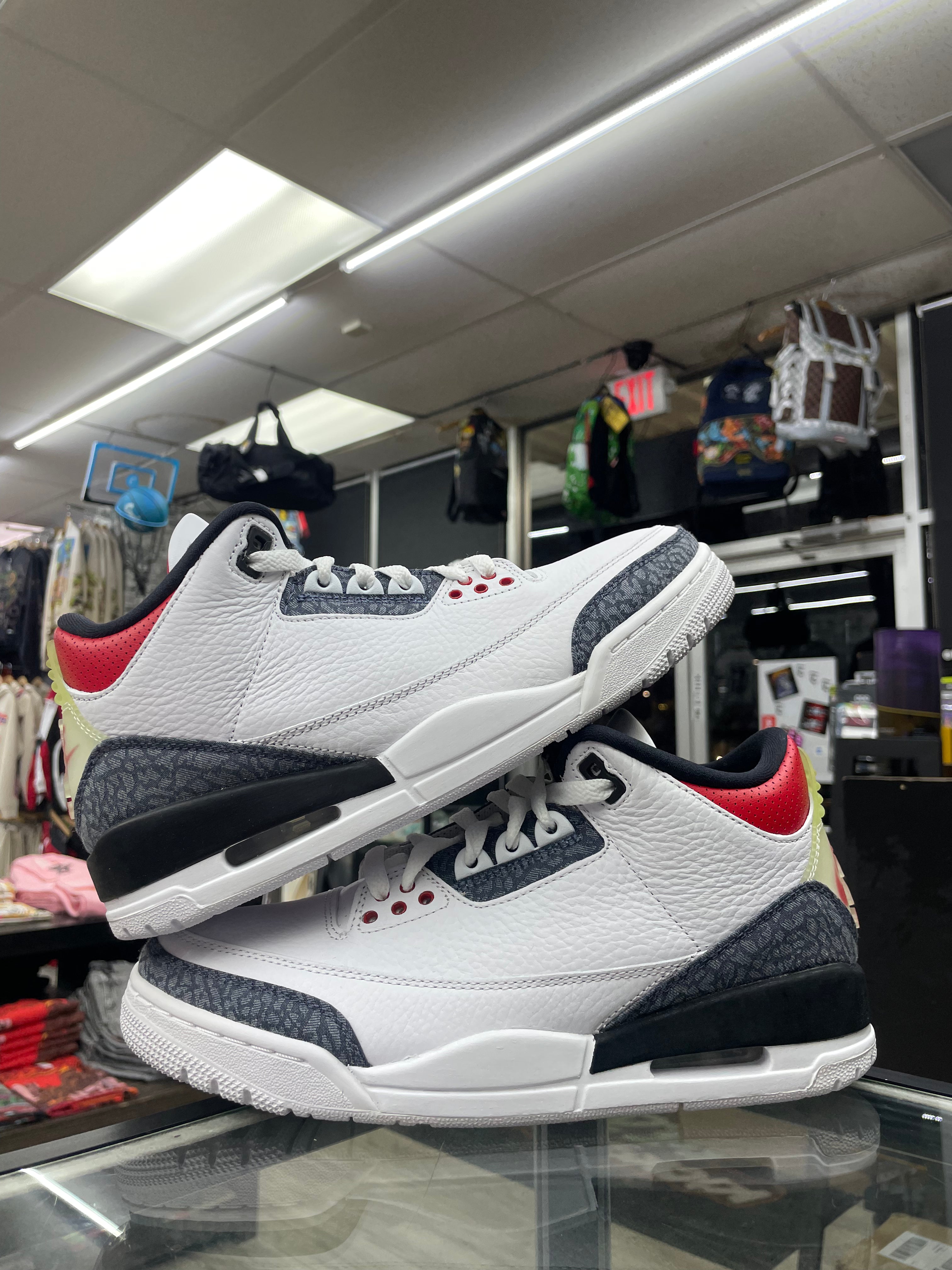 Air Jordan Retro 3 “SE Fire Red Denim” (CZ6431-100)