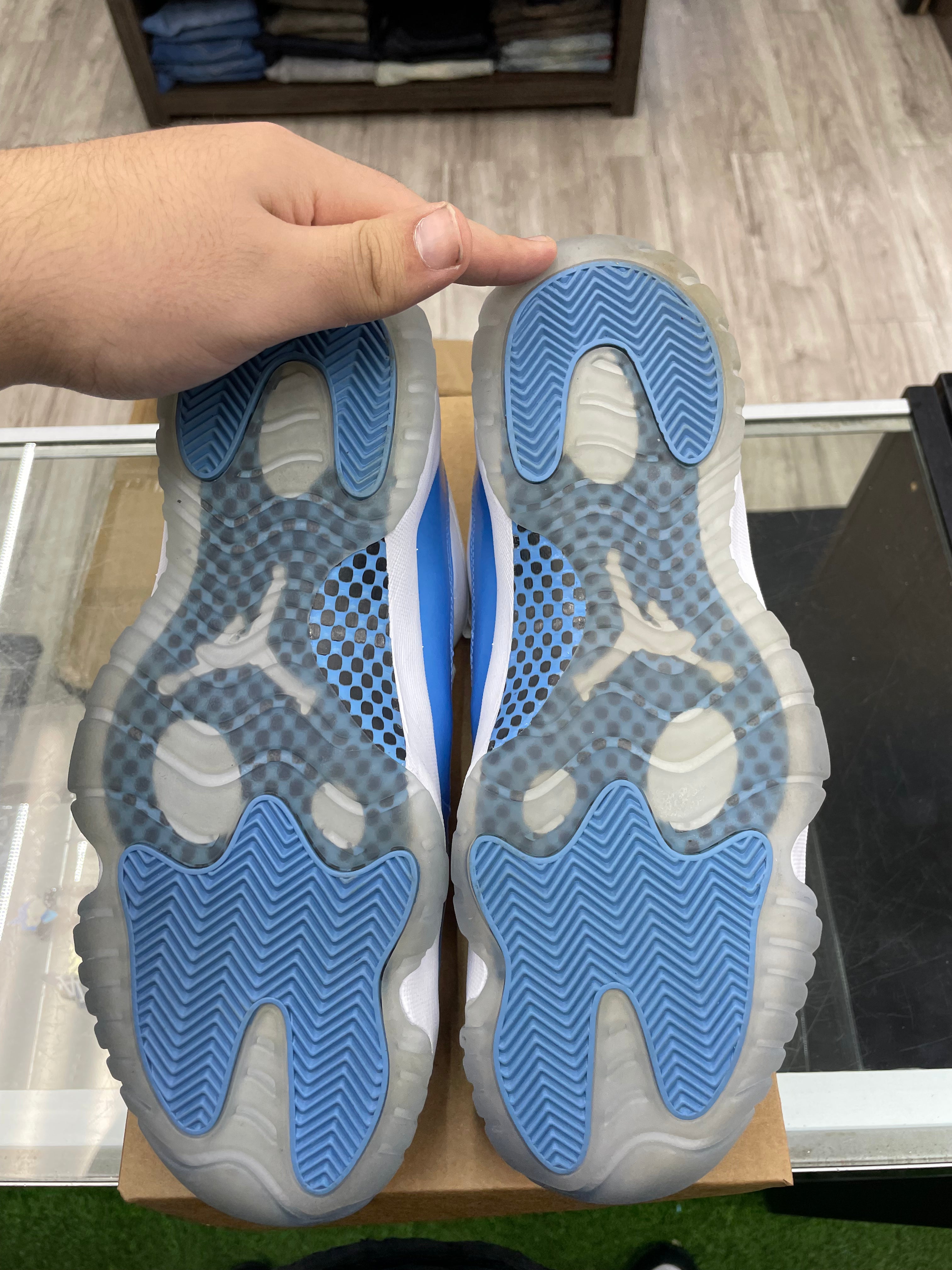 Air Jordan Retro 11 Low “University Blue” *Size 12 Preowned*