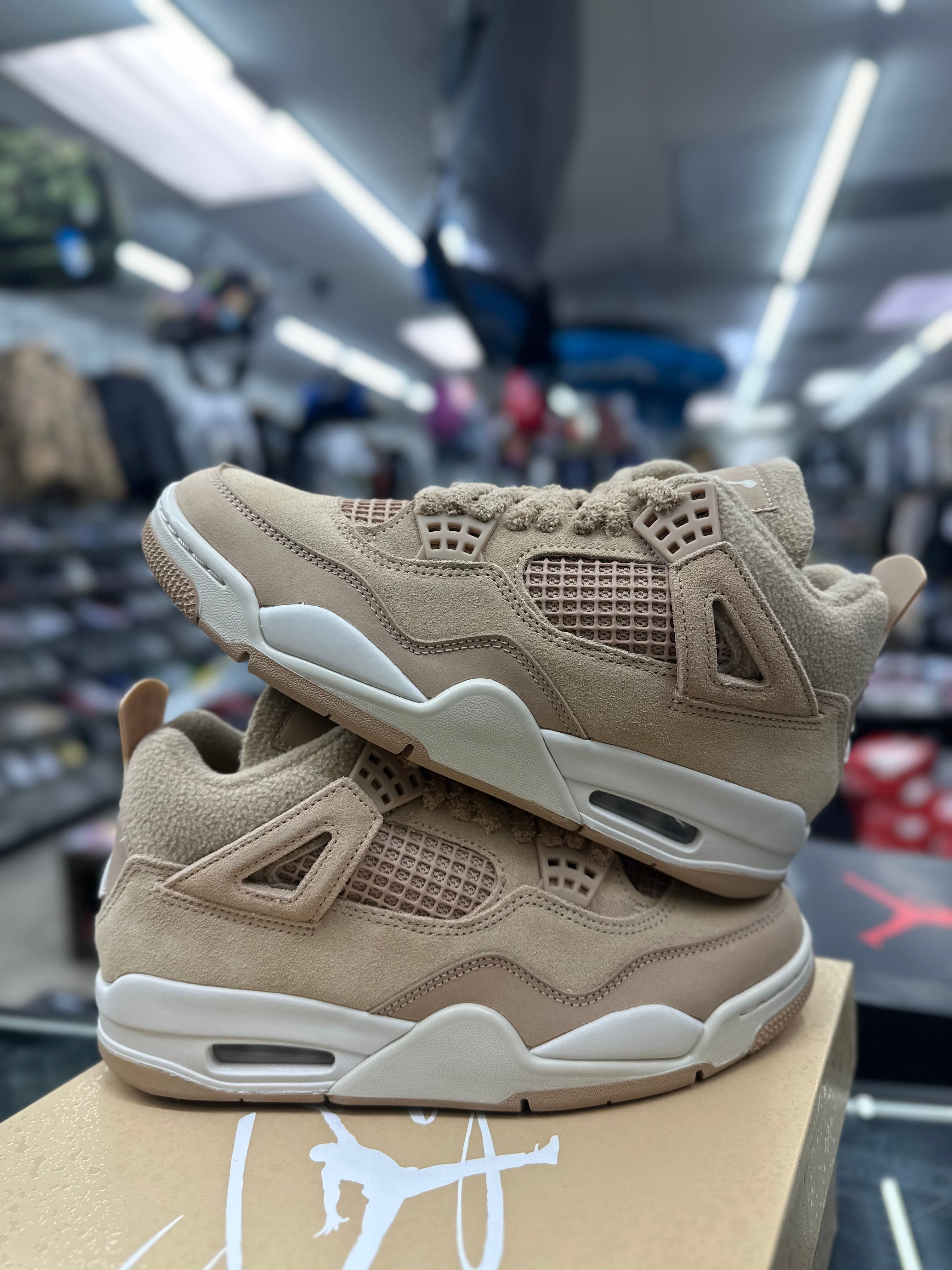 Air Jordan Retro 4 “Cozy Girl” (HV0823-200)