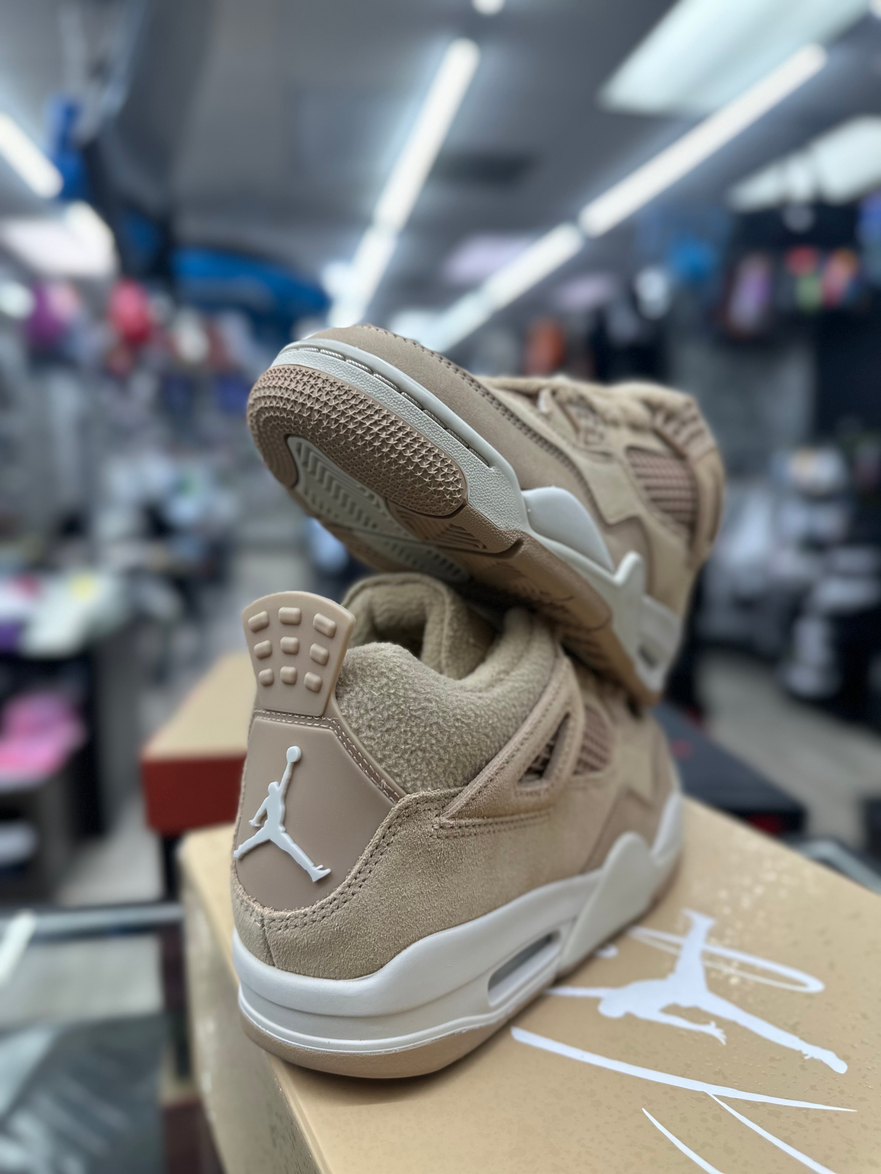 Air Jordan Retro 4 “Cozy Girl” (HV0823-200)