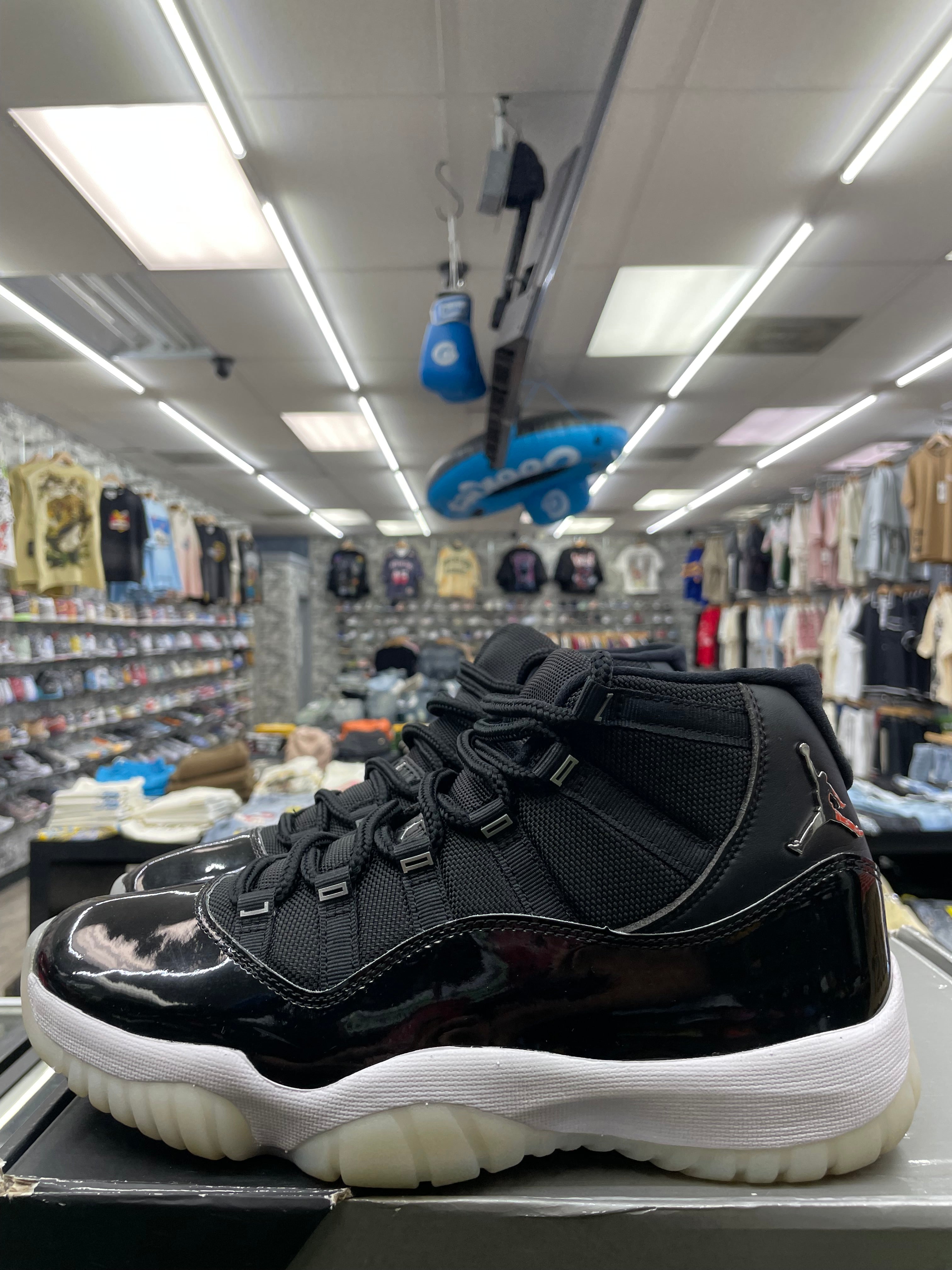 Air Jordan Retro 11 “Jubilee 25th Anniversary” *Size 8.5 Preowned*