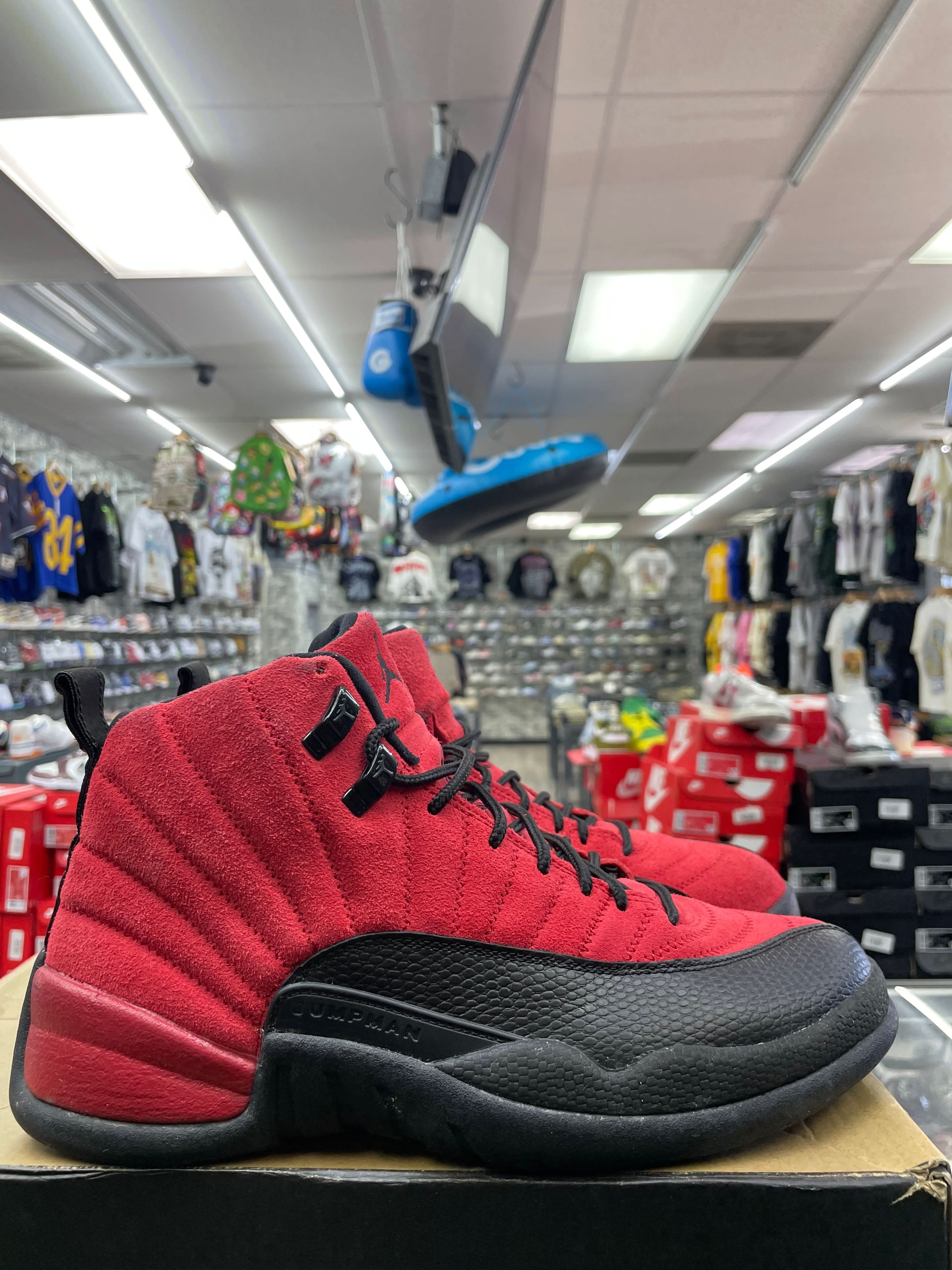 Air Jordan Retro 12 “Reverse Flu Game” *Size 8 Preowned*
