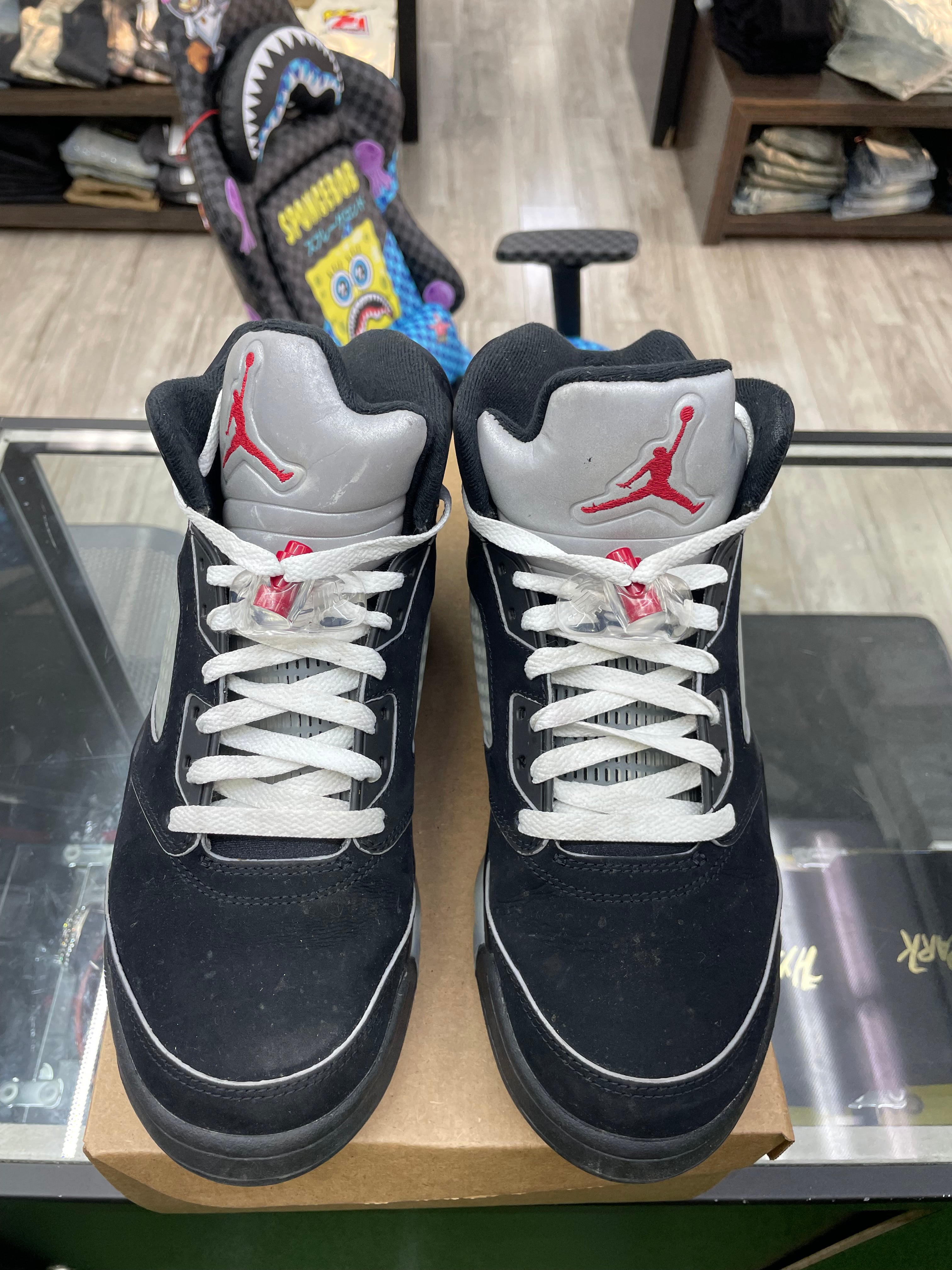 Air Jordan Retro 5 “Reverse Metallic” *Size 9.5 Preowned* (HF3975-001)